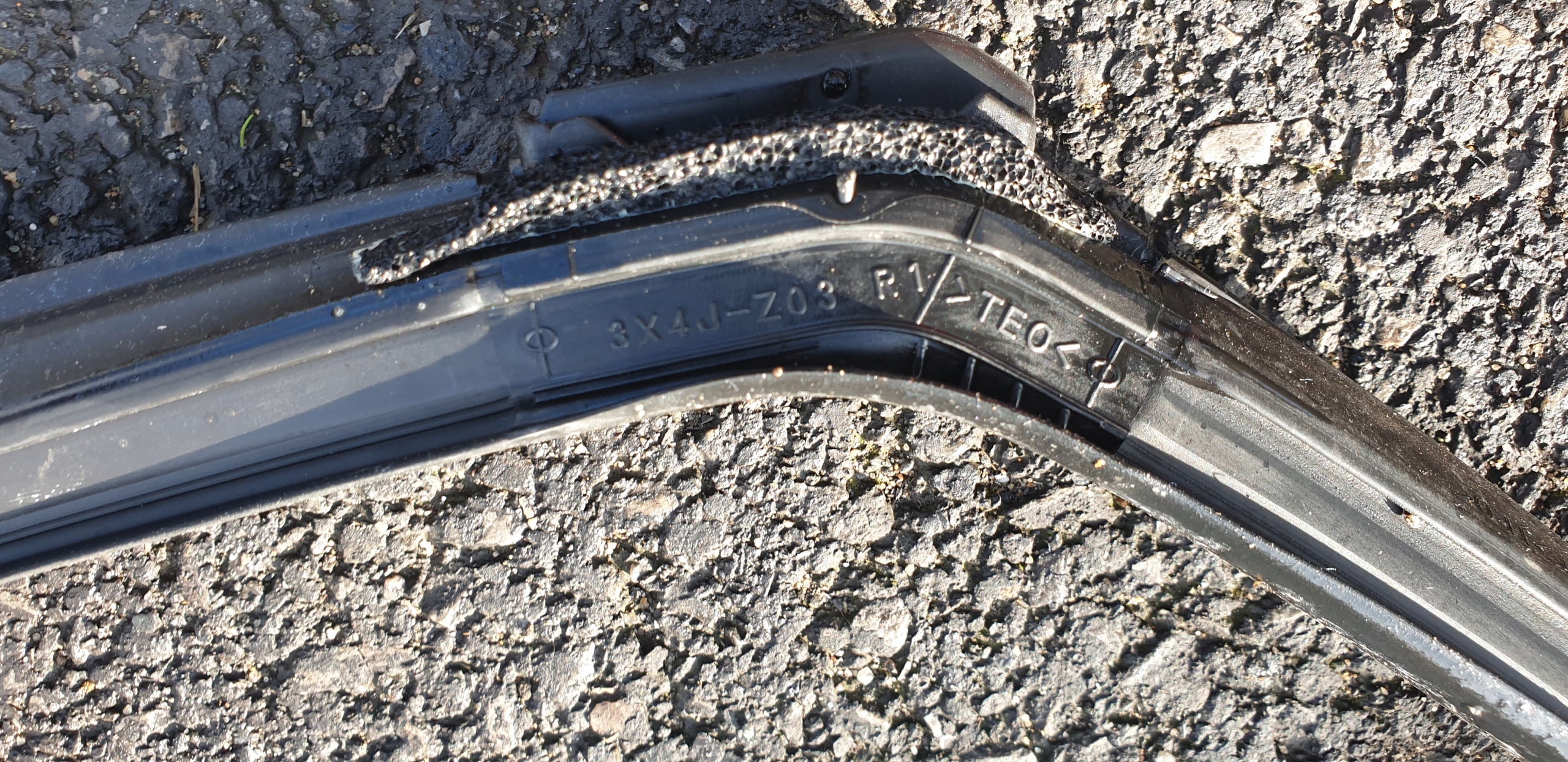 gasket Z door tyres right front MITSUBISHI ASX OE EU