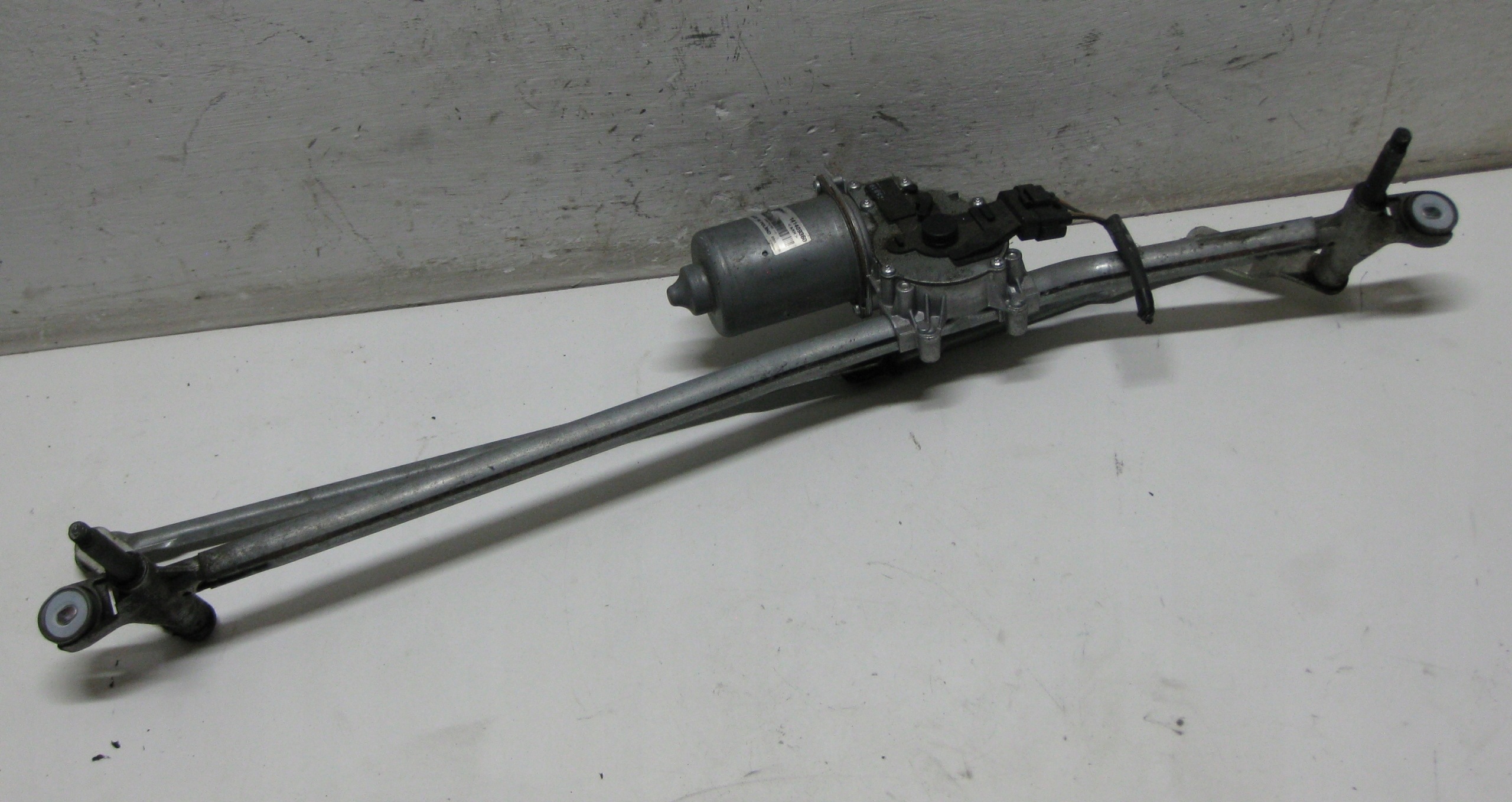 RENAULT MASTER III LIFT wiper mechanism front 141409360