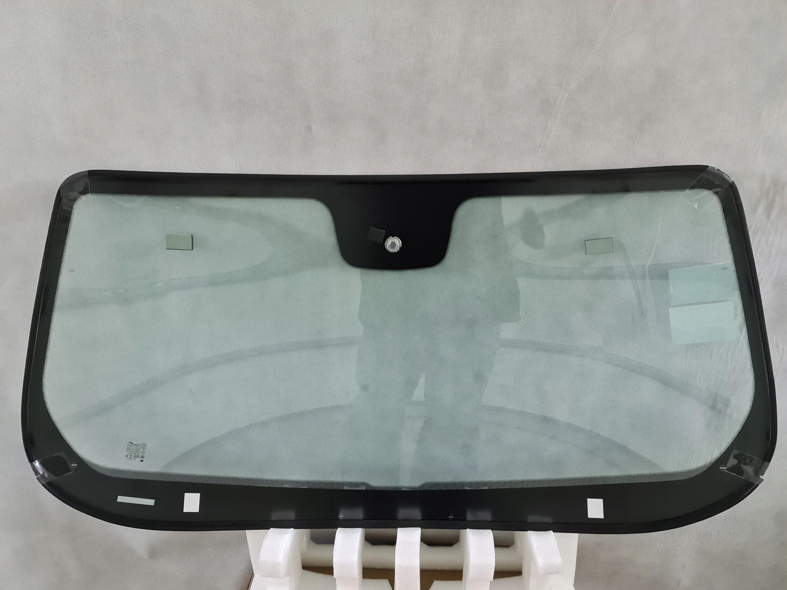 SZYBA PRZEDNIA CZOŁOWA JEEP RENEGADE PO 2014-2018 Producent części XYG