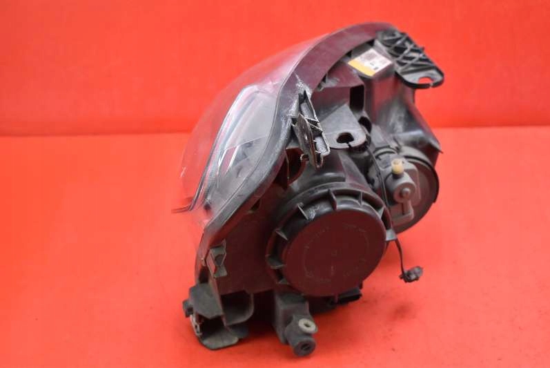REFLEKTOR left light front lens EU 26060BR00A NISSAN QASHQAI 1 and LIFT