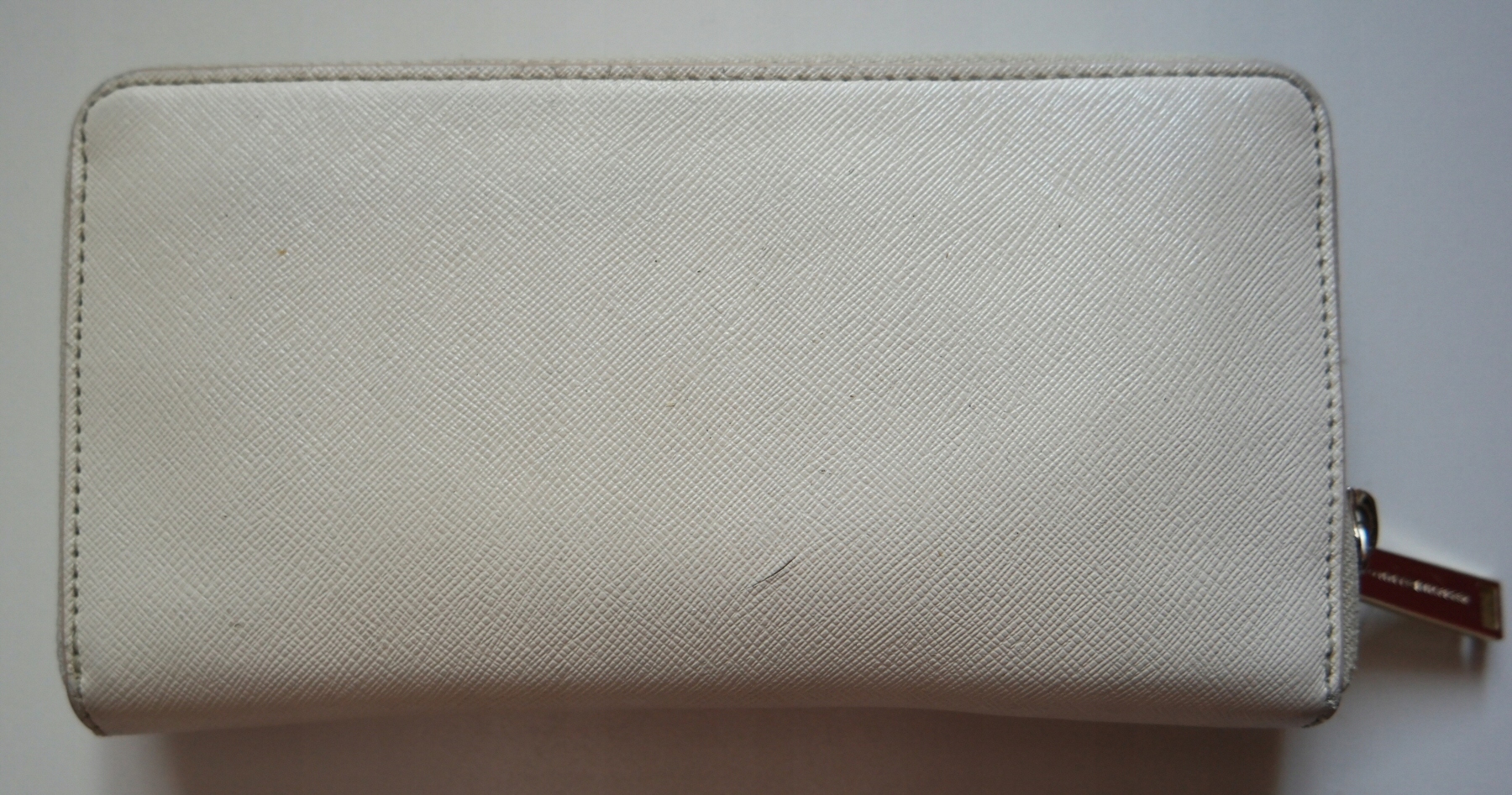 Portfel Damski Tommy Hilfiger EAN (GTIN) 9787197011002