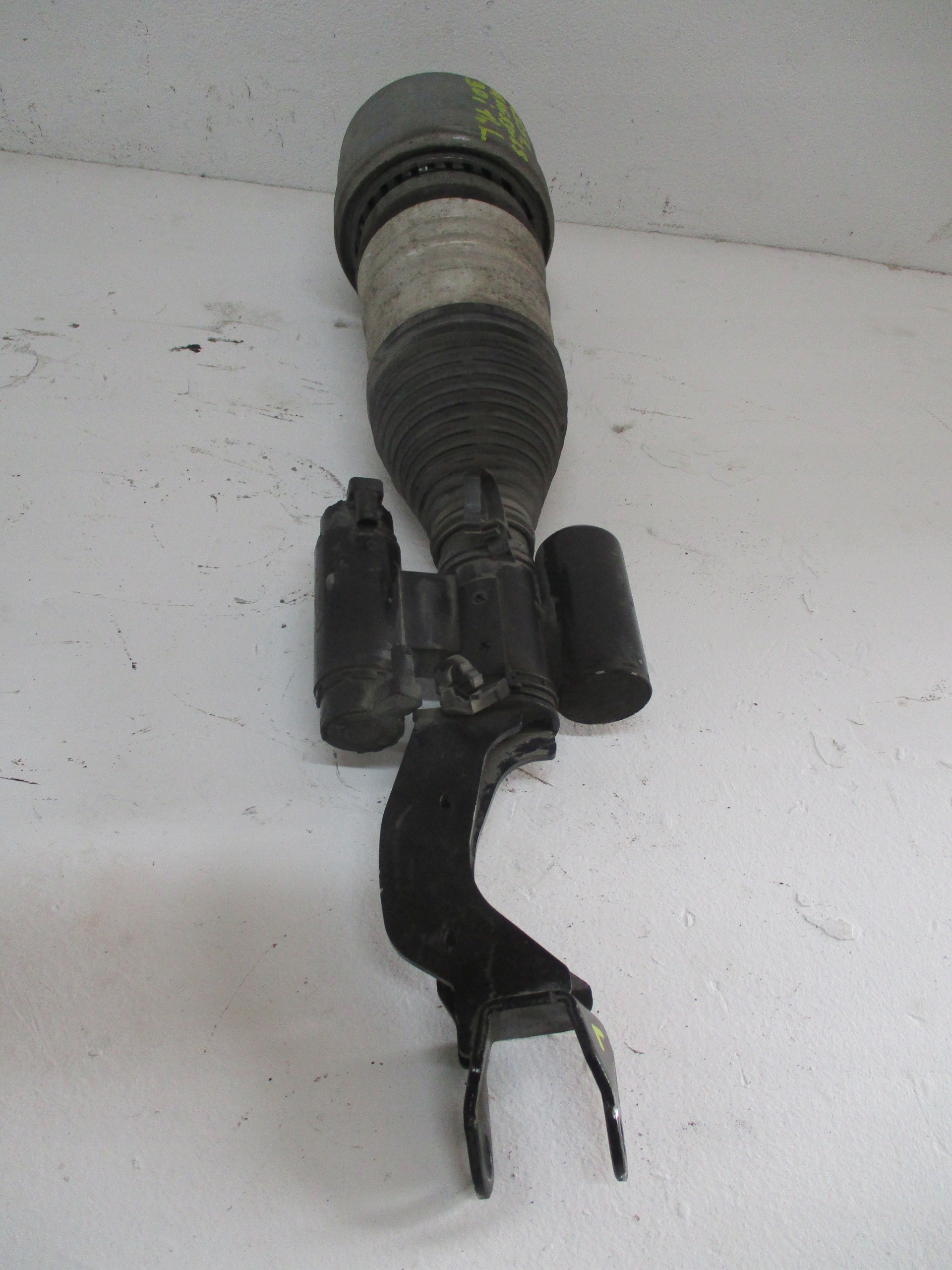 shock absorber AMOR MERCEDES CLS 257 AMG front right