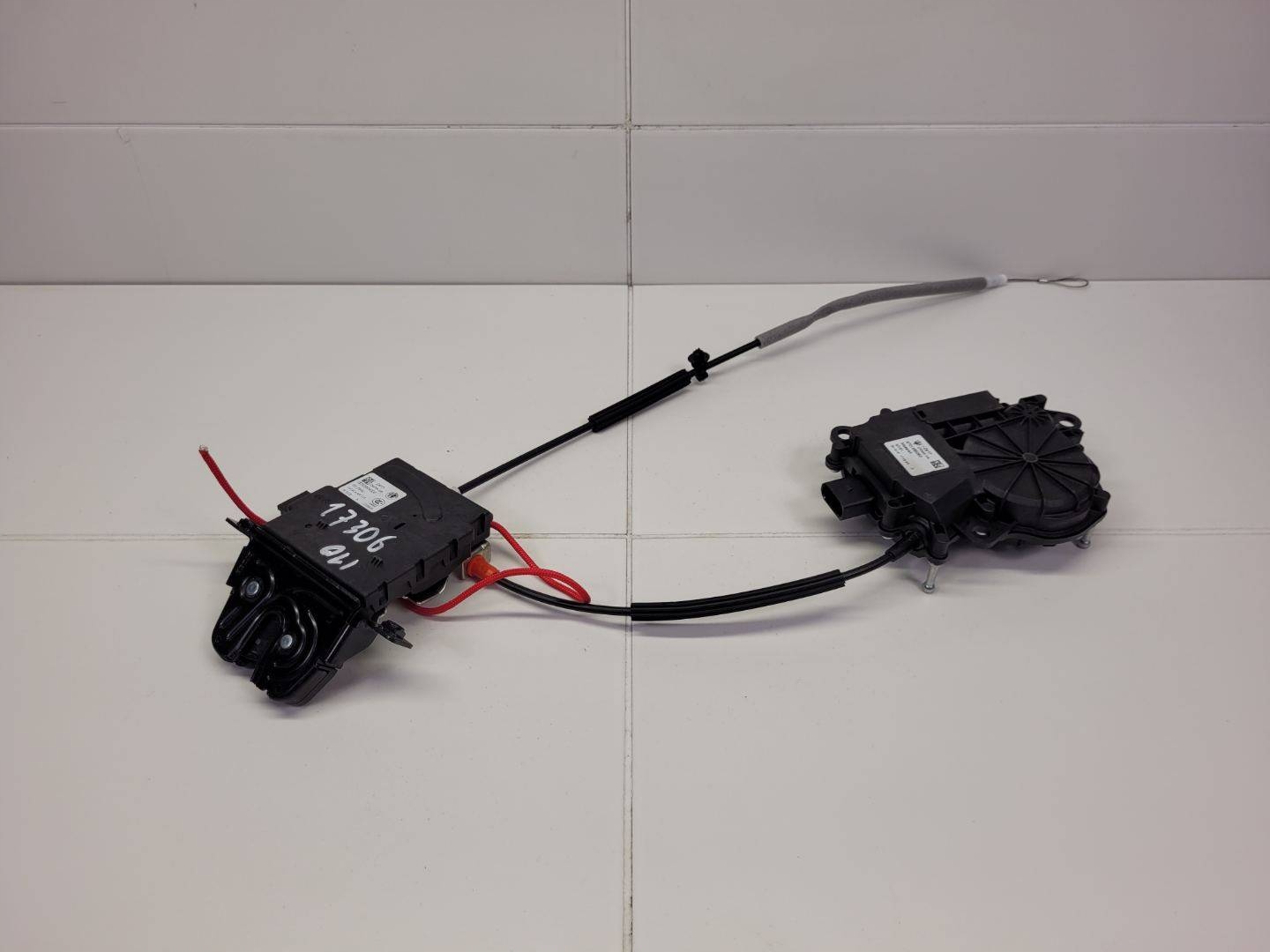lock bonnet boot Alfa Romeo Stelvio 2017 00505592930