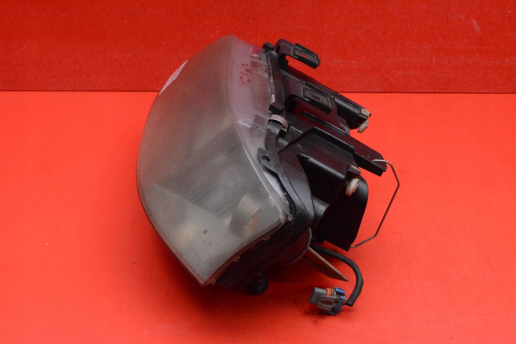 REFLEKTOR left light front lens EU 155929-00 AUDI A6 C5 LIFT 01-04