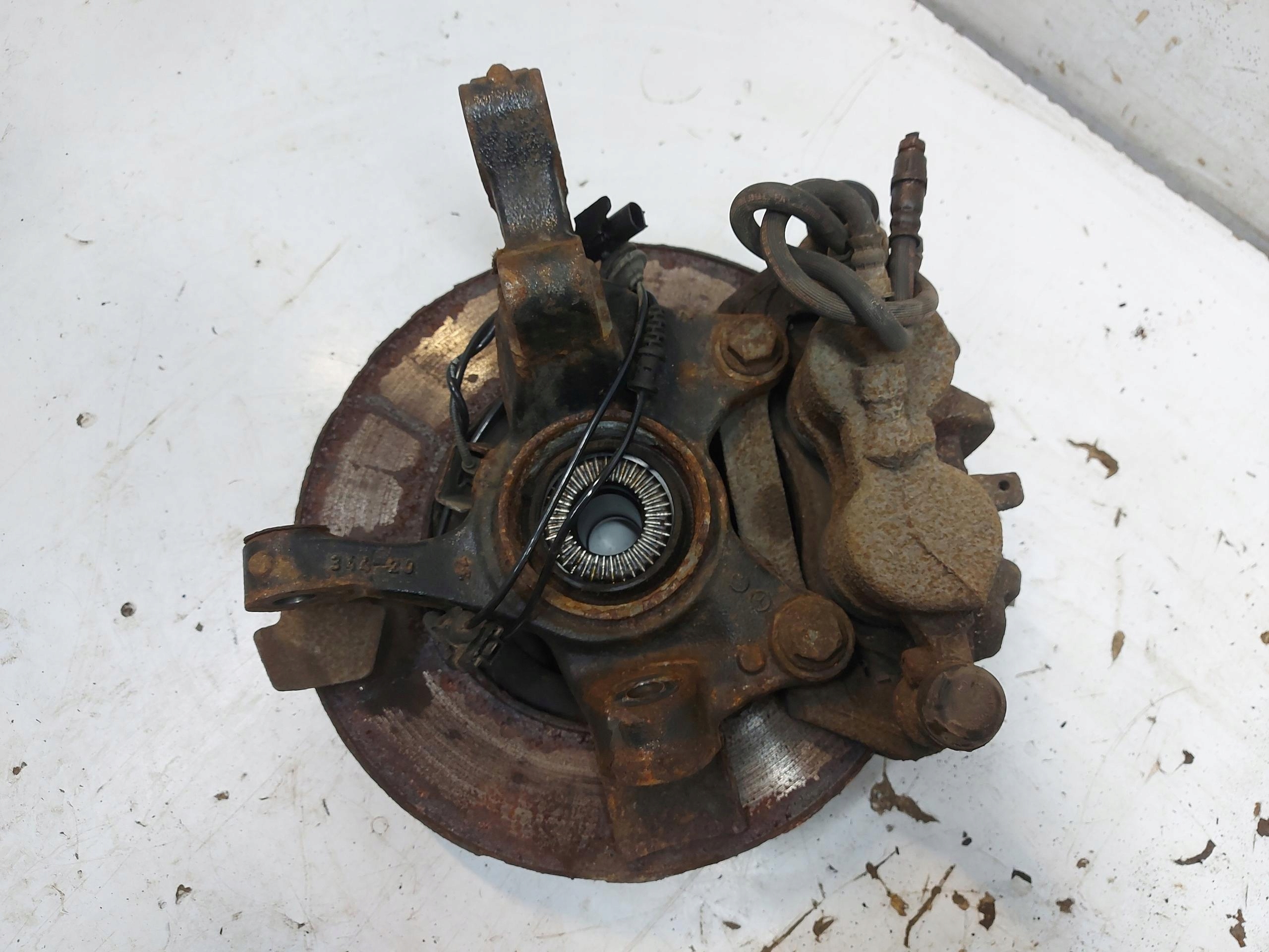 Mercedes EQV w447 V-klasa 2021r swing left front front oryg
