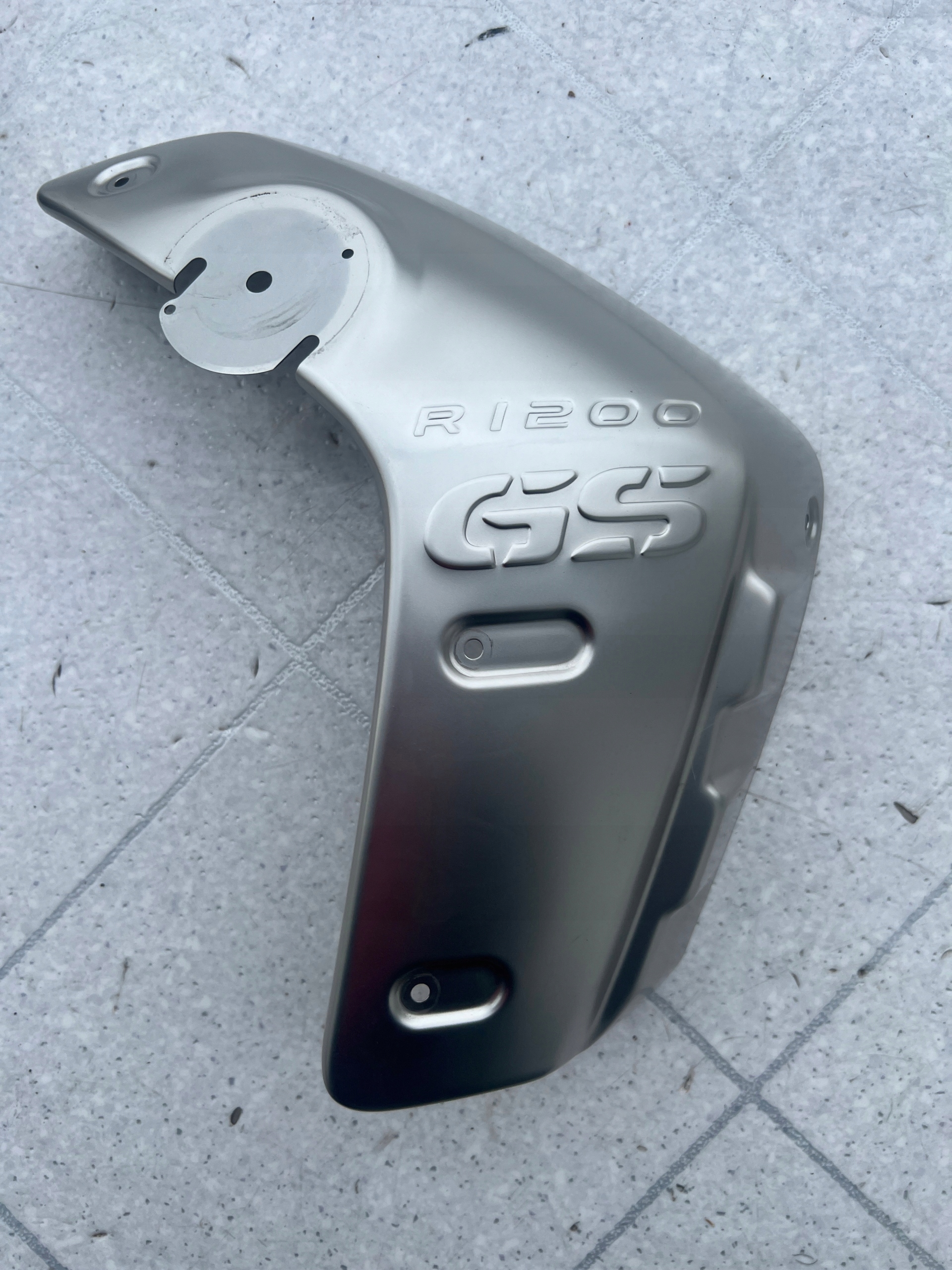 Pravá bočná krytka Bmw R1200GS K25 Bmw 7700874