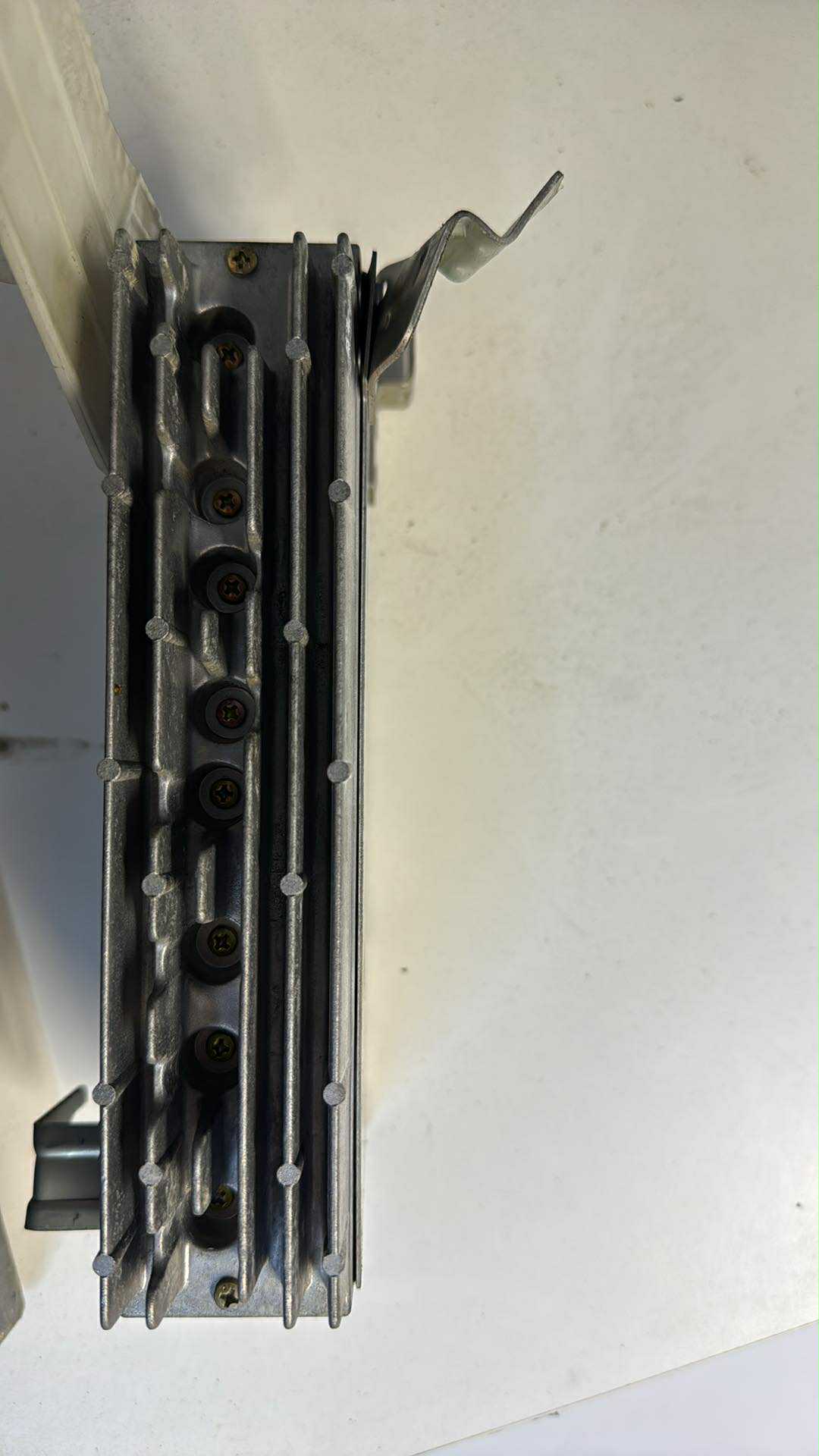 amplifier Radia SAAB 95 9-5 4617163 YS 7163