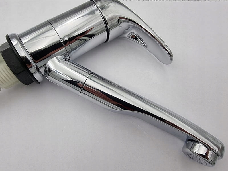 Wylewka Roma chrom kran bateria TYLKO ZIMNA WODA jeden króciec Comet Numer katalogowy oryginału 300/246-1