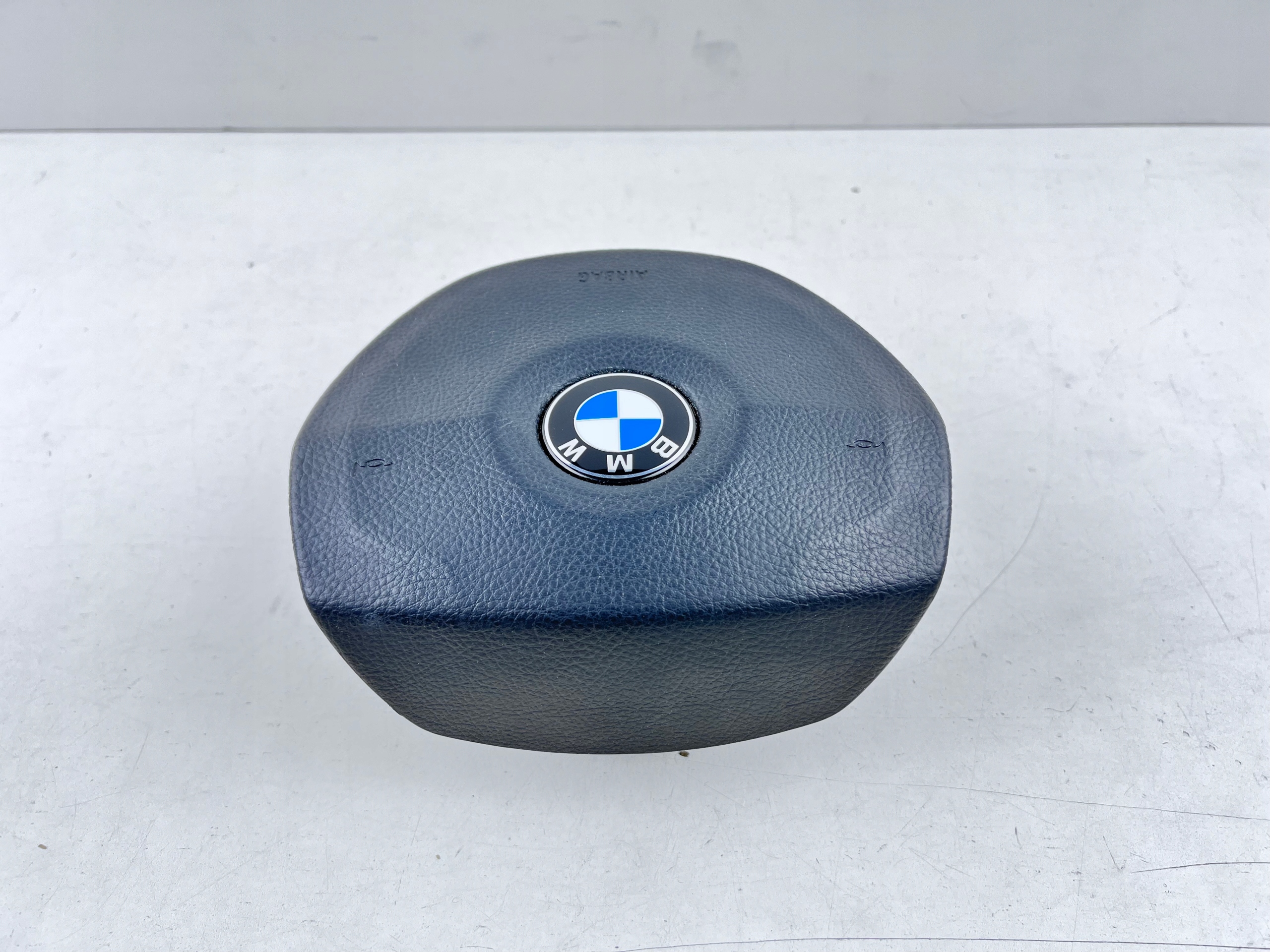 AIRBAG AIRBAG DECKEL BMW F10