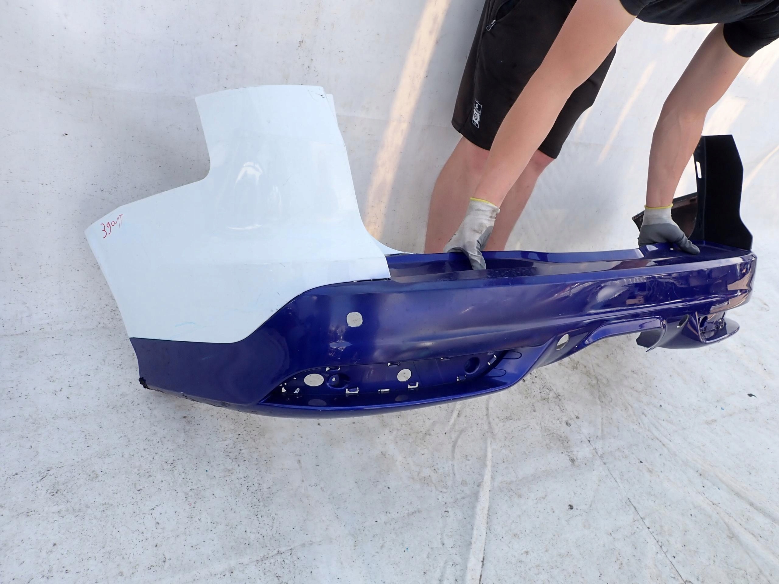 FORD FOCUS MK3 LIFT ST KOMBI bumper rear part PDC
