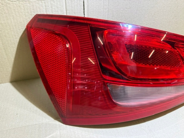 AUDI Q5 8R light left rear left rear part 8R0945093