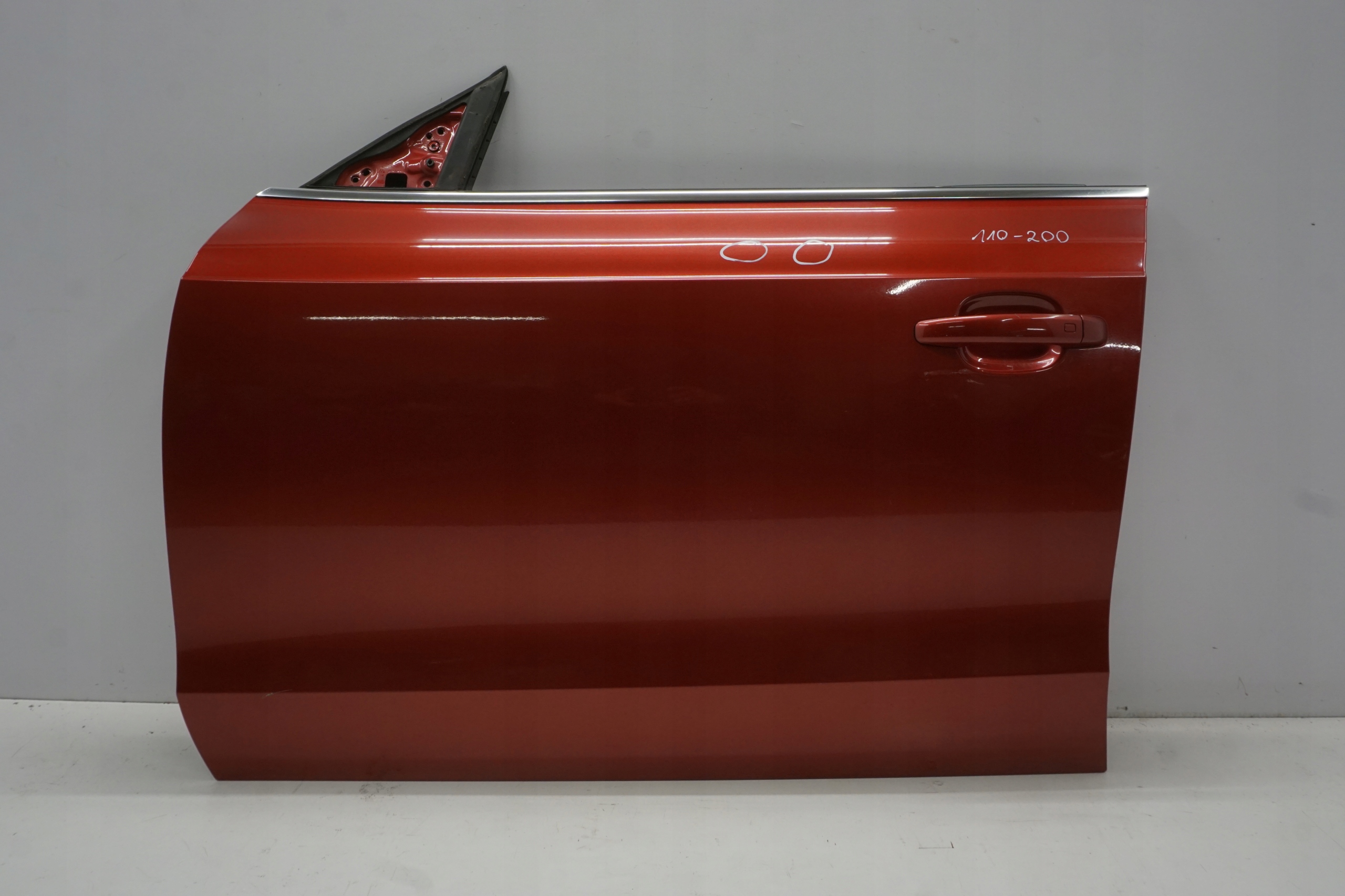 AUDI A5 8T SPORTBACK 10R DRZWI LEWY PRZÓD LZ3F