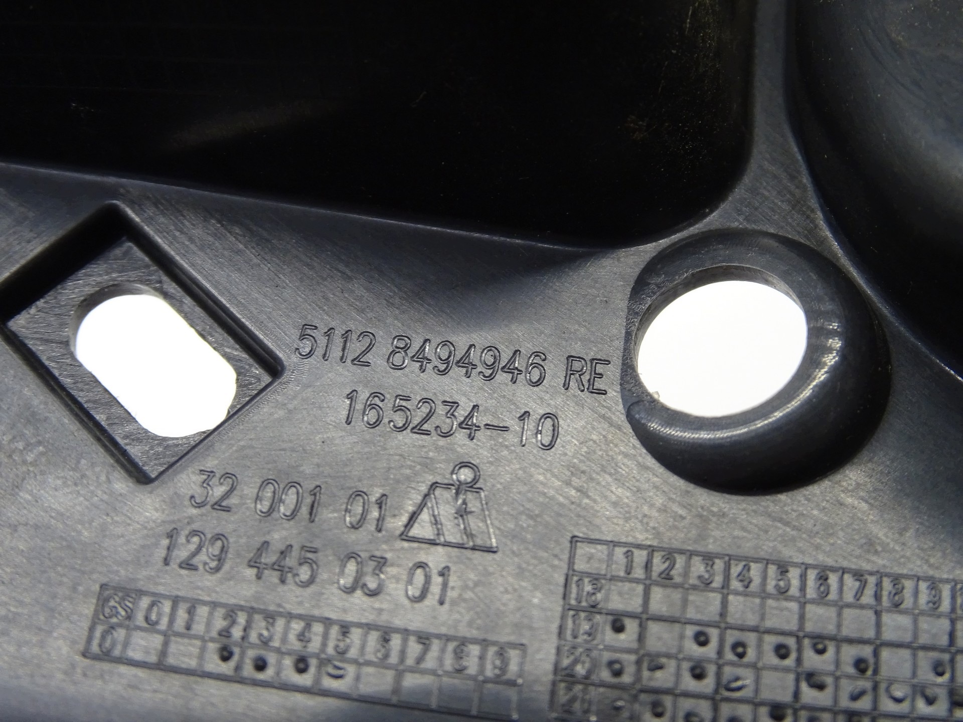 bumper bracket right rear part rear BMW 2 8494946