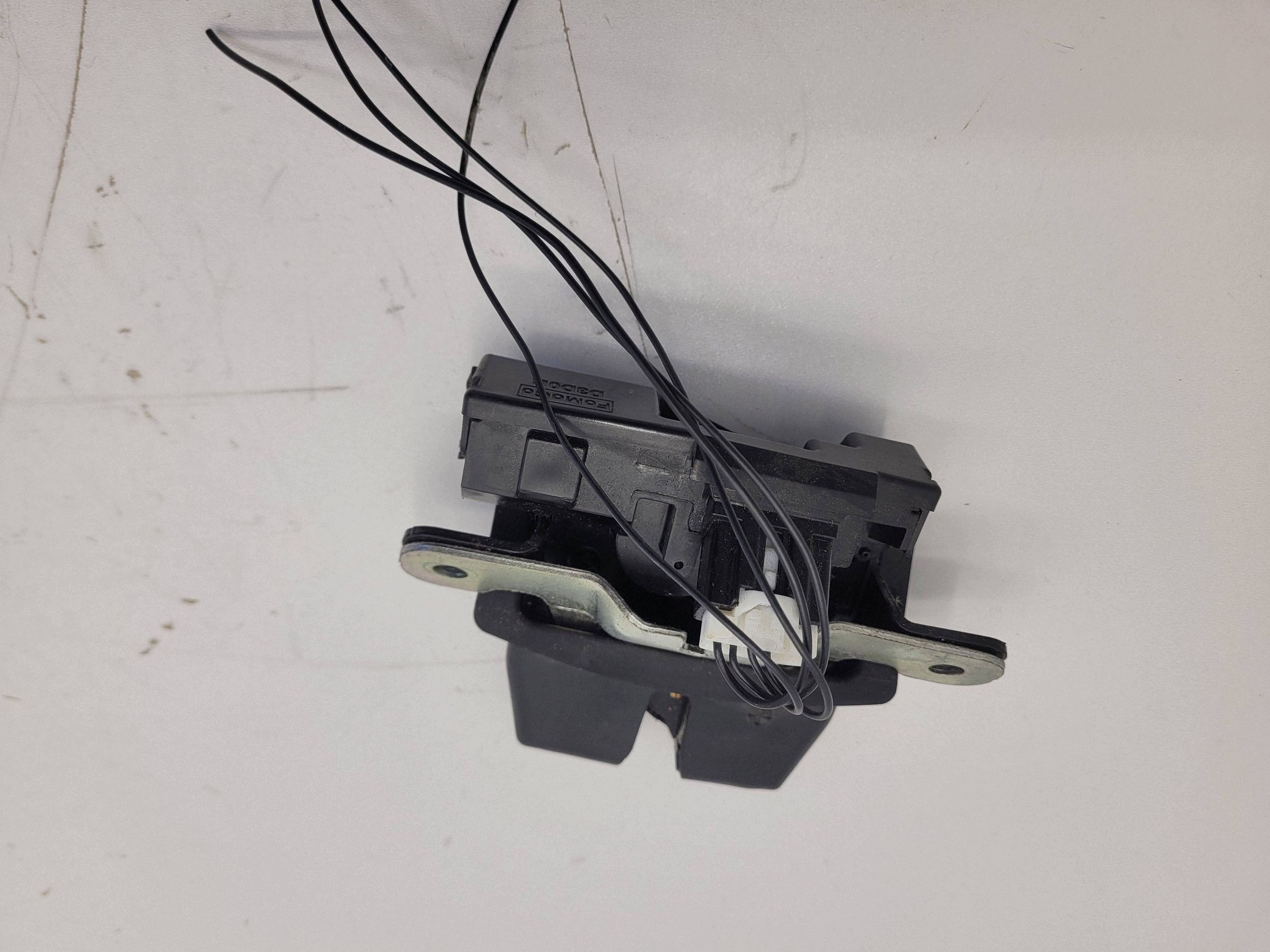 lock bonnet boot rear part Ford B-MAX 8A61A442A66