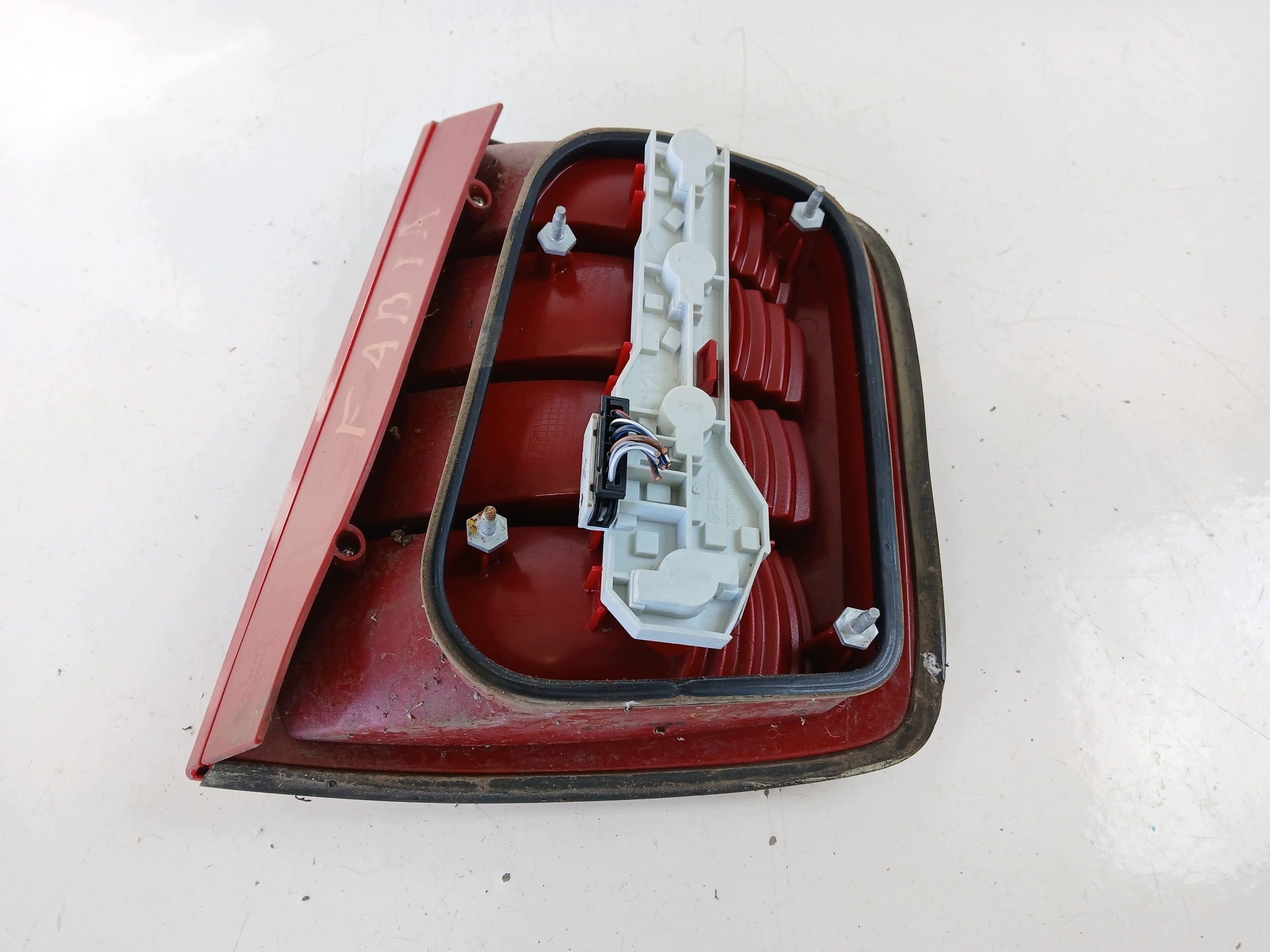 SKODA FABIA and LIFT KOMBI light left rear part