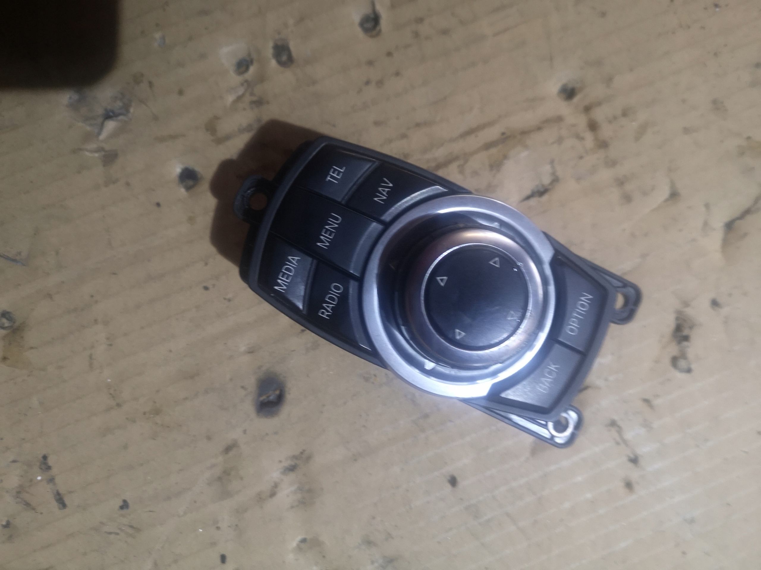 BMW F10 F45 F48 панель контролер і-привід 192263-10