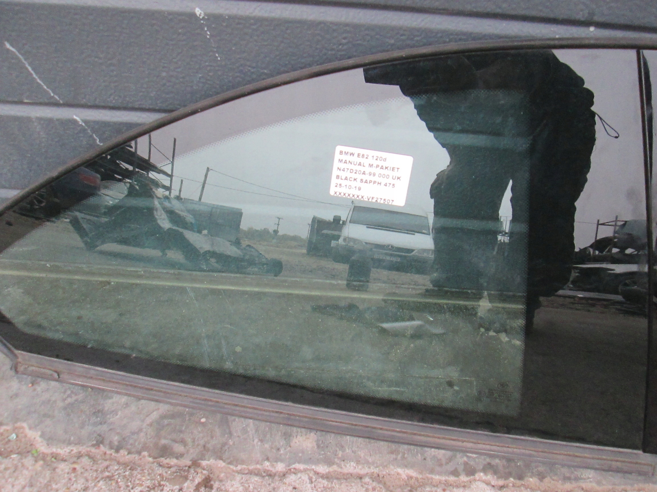 BMW E82 COUPE window side bodywork right