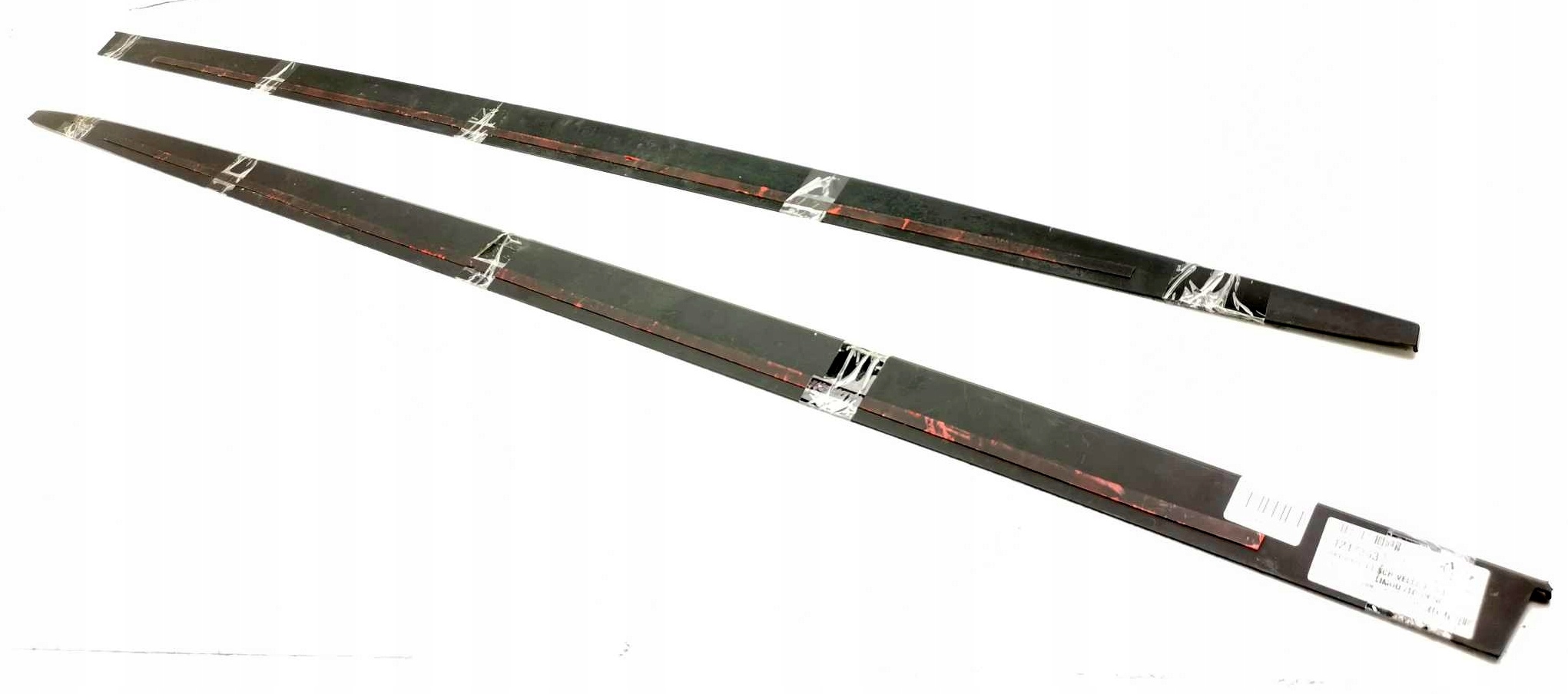 LISTWY PROGOWE KOMPLET BMW 3 F30/F31 11- Typ samochodu Samochody osobowe