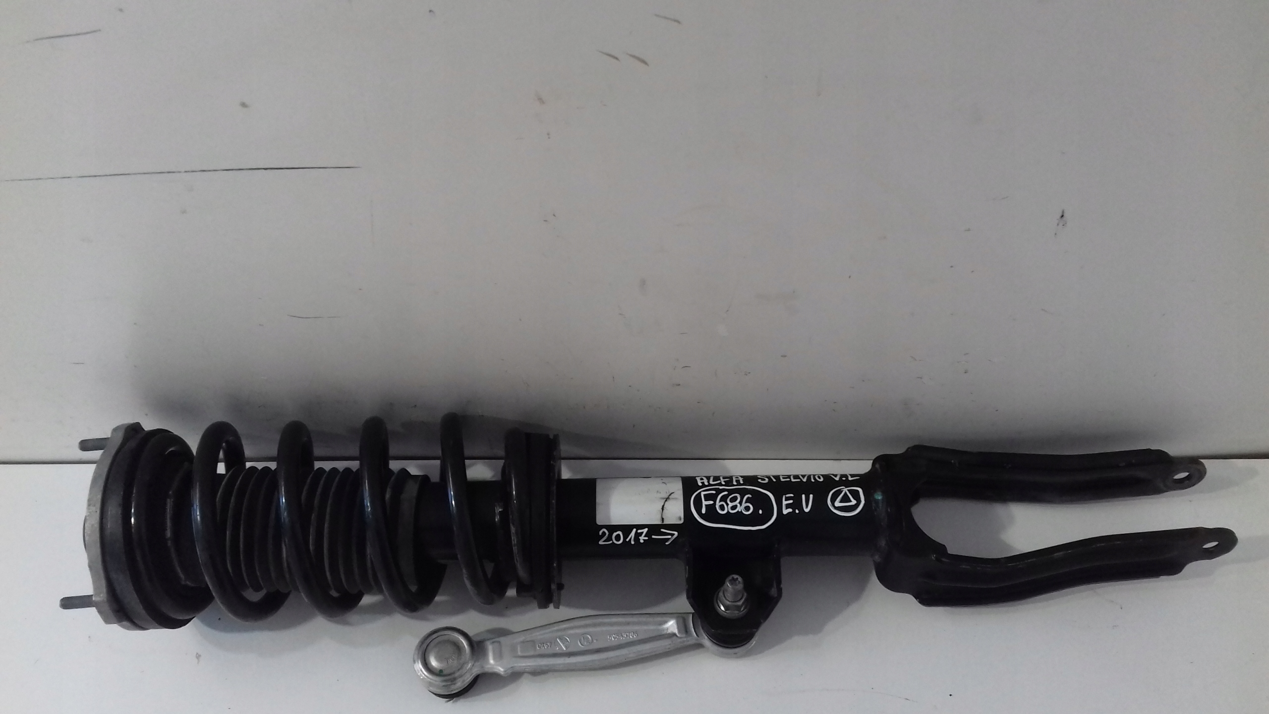 ALFA ROMEO STELVIO shock absorber left front