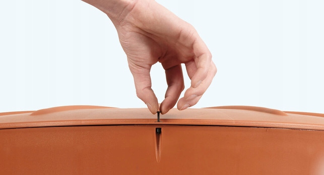 ZBIORNIK NA DESZCZÓWKĘ WODĘ Z KRANIKIEM RYNNY 300L Szerokość produktu 77 cm