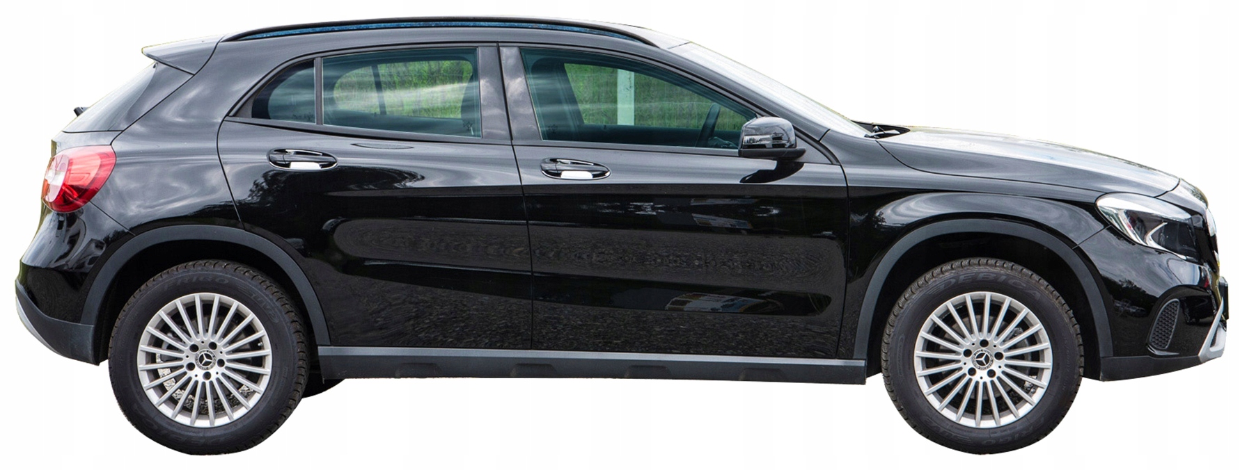 Mercedes GLA X156 2013-2019 дверные ручки