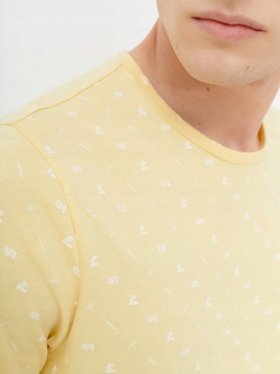 

Koszulka T-shirt Outhorn TSM652 L21