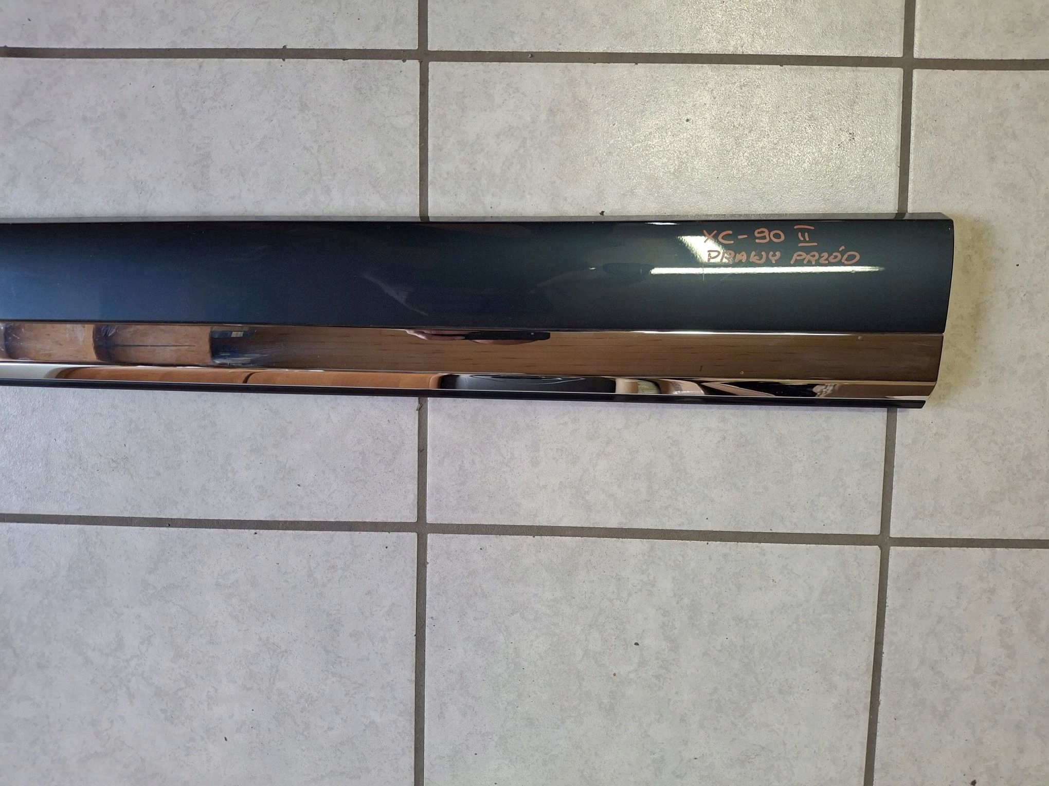 moulding for door right front VOLVO XC90 II XC-90 2014R->