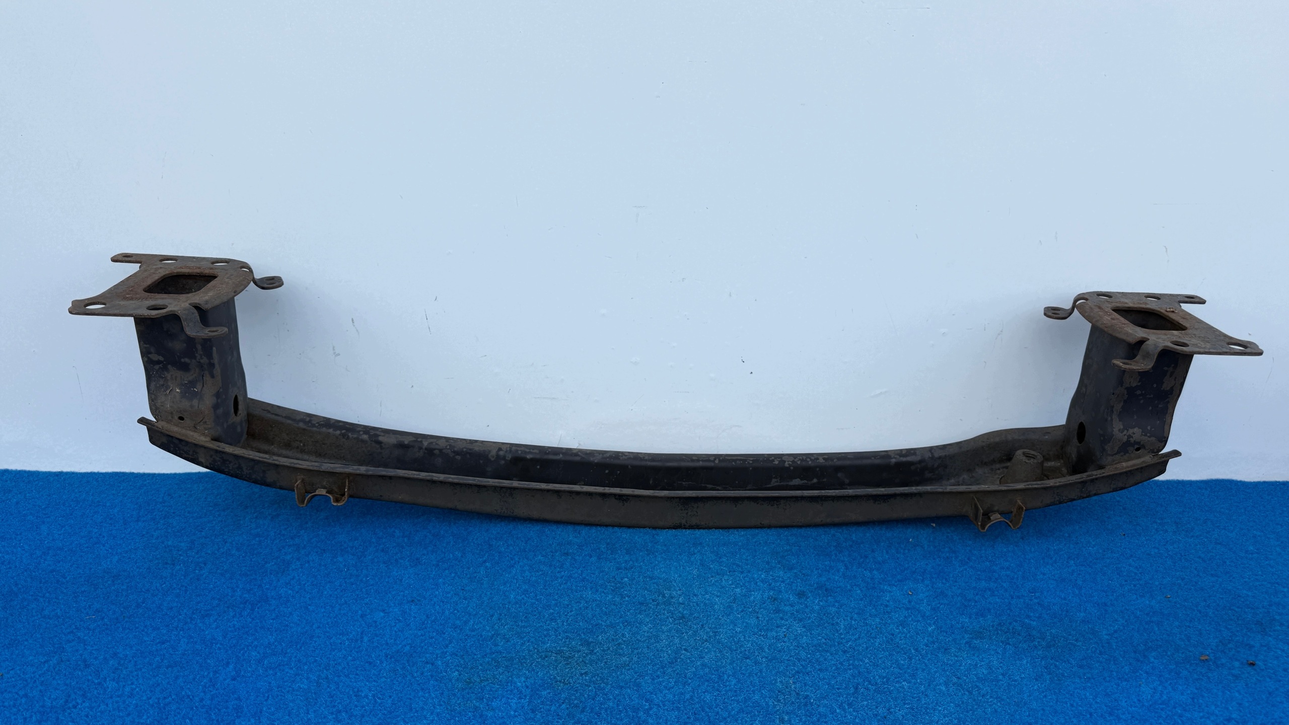 SEAT LEON 2 bumper support front pillar 1P0807109A NWBL94AJ