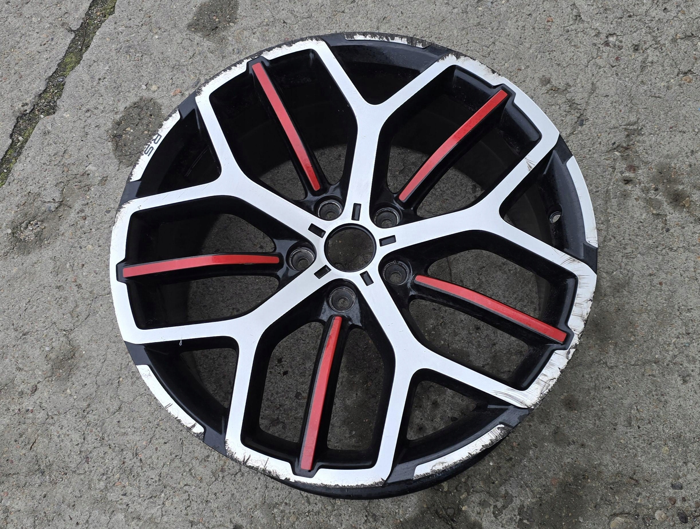 disk RENAULT MEGANE 4 RS RENAULT MEGANE 4 403009975 R
