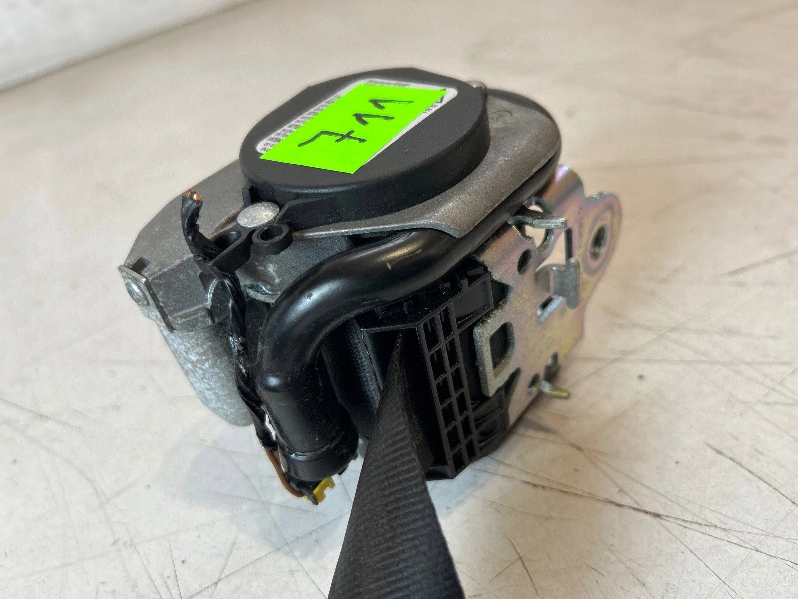 tension belt safety front front left Ford C-Max Mk2