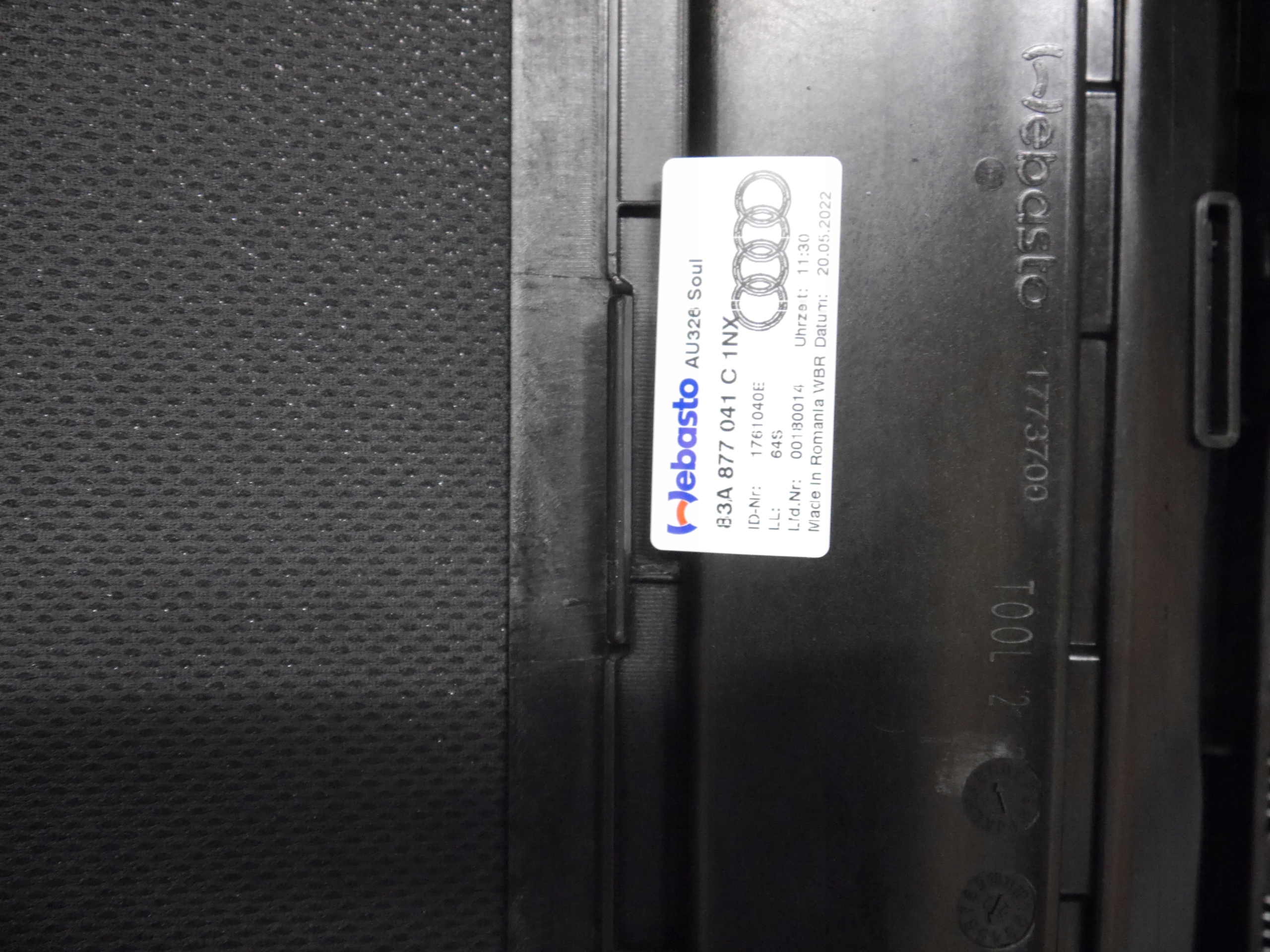 AUDI Q3 83A SZYBERDACH PANORAMA 83A877041C 1NX Producent części Audi OE