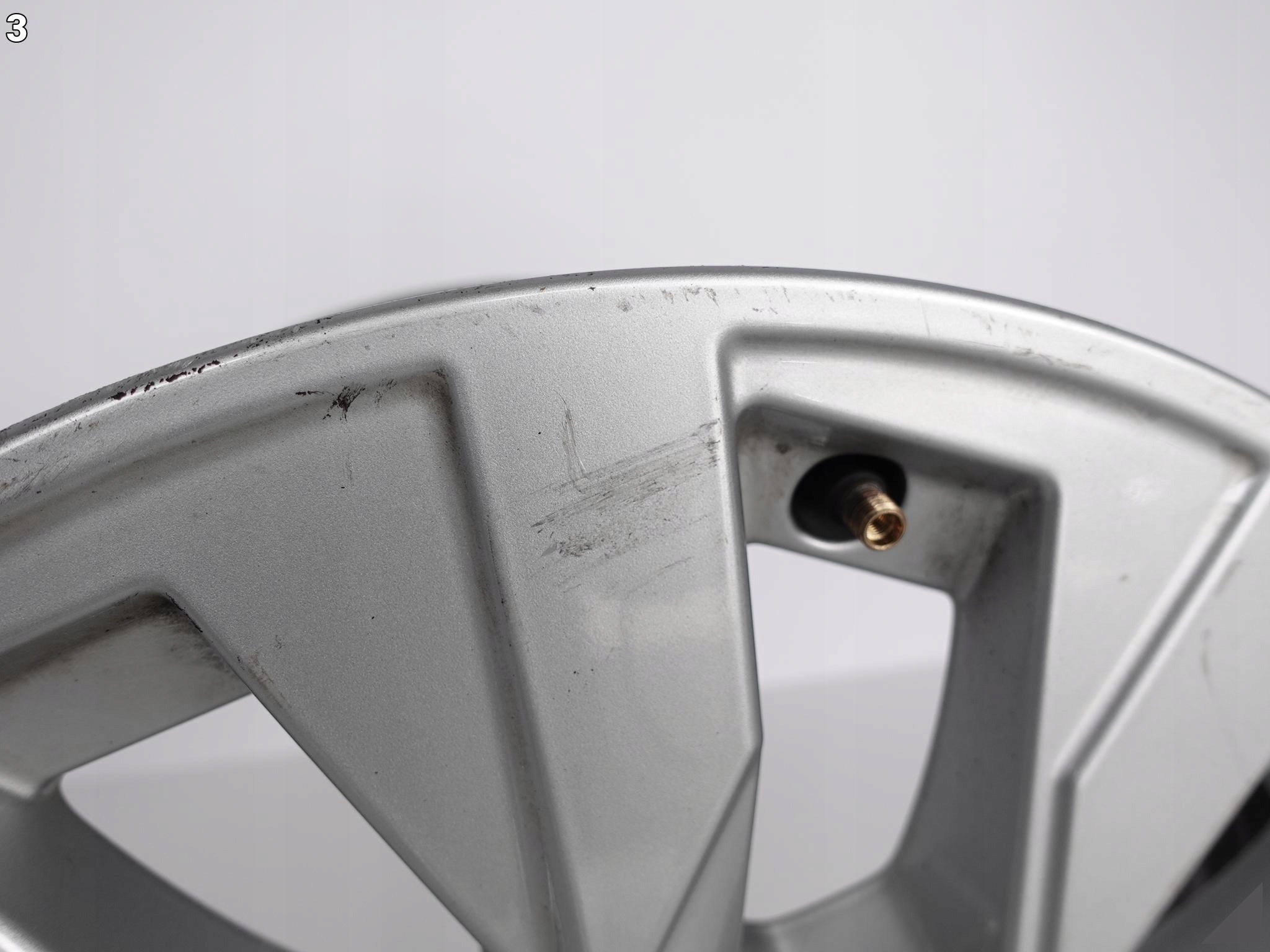 AUDI A3 8Y0 disk 7,5JX16 ET43 8Y0601025T 5X112