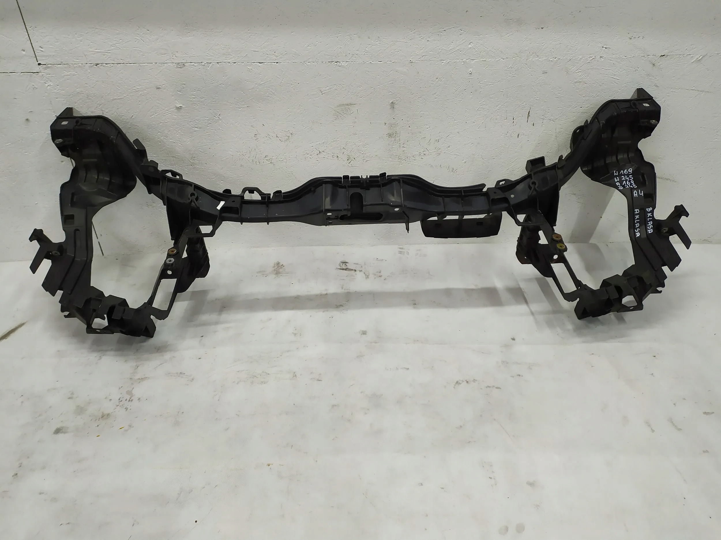 A1698200484 - Передній ремінь MB B-Class W245 A-Class W169