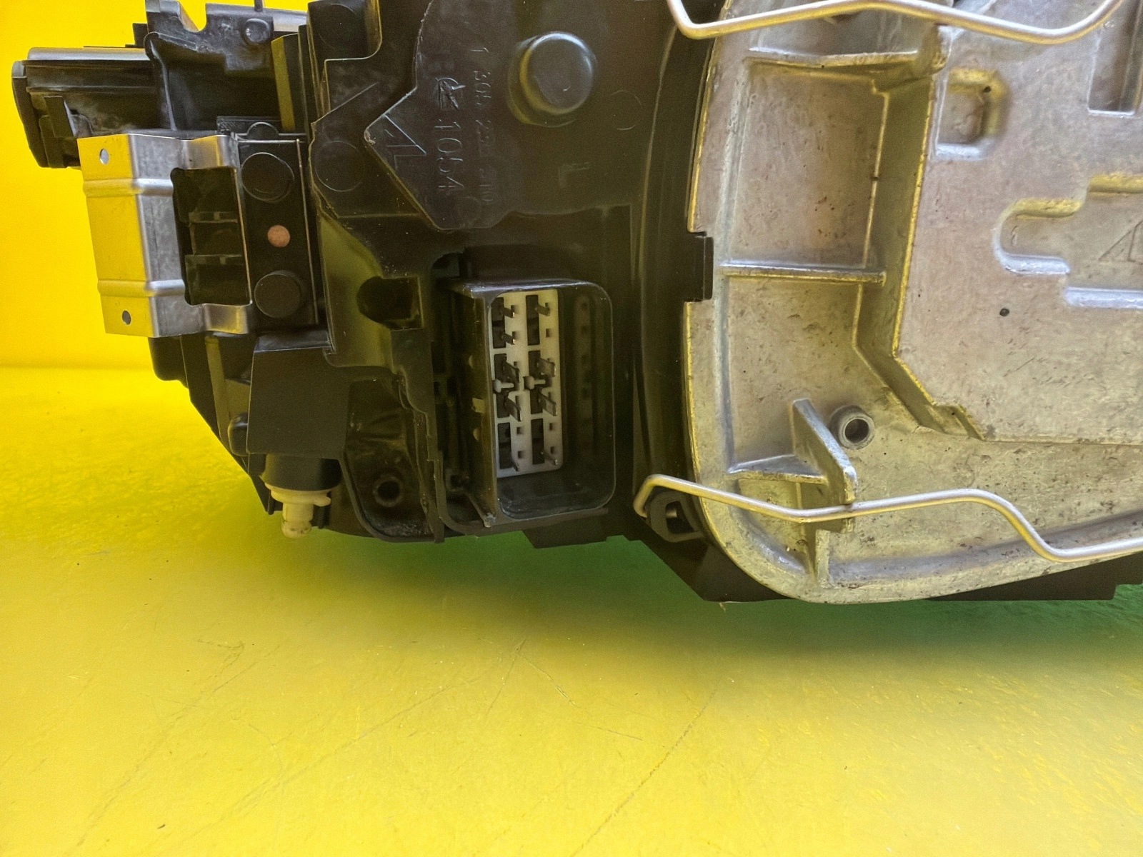 light left Volvo S40 V40 Lift Bi-Xenon 31299617