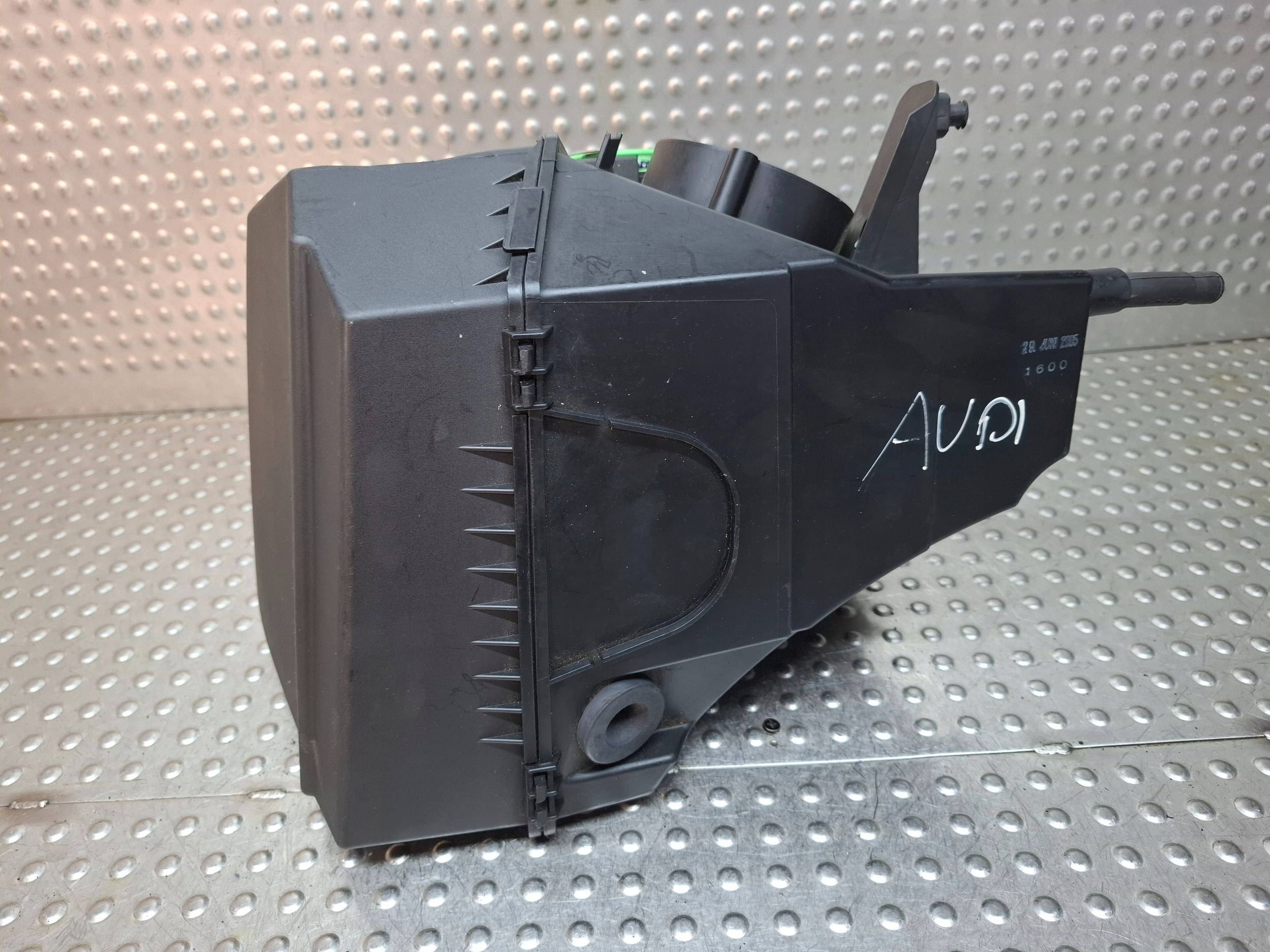 Gehäuse filter luft 4F0133835H AUDI A6 C6 2.0 TDI 140 KM 04-08