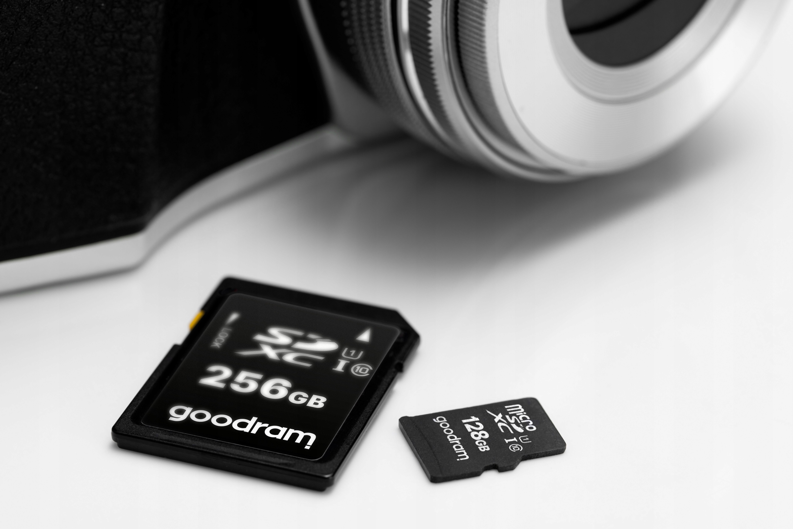 Karta pamięci MicroSD GOODRAM 256GB UHS I +adapter Klasy prędkości C10