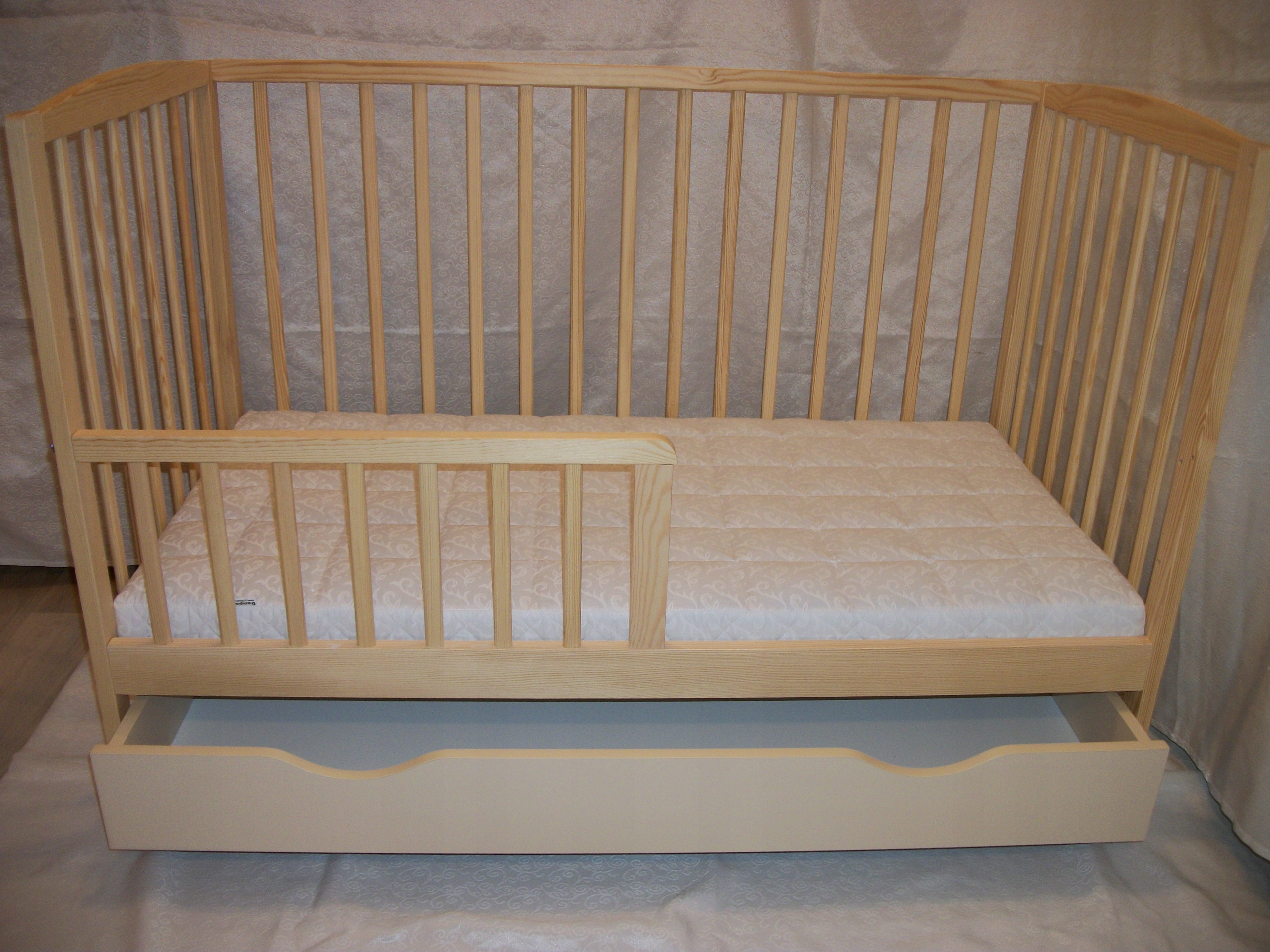 ŁÓŻECZKO/TAPCZANIK DZIECIĘCE Z SZUFLADĄ SOSNOWE Kolekcja AS