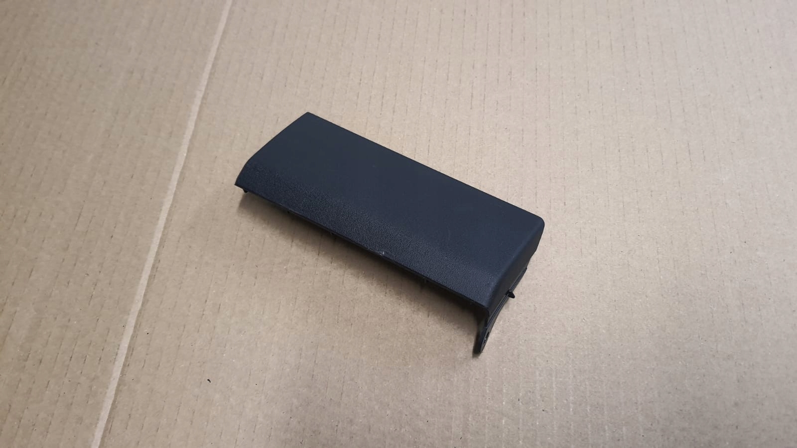 VW T5 zaślepka osłona klapka listwa konsoli