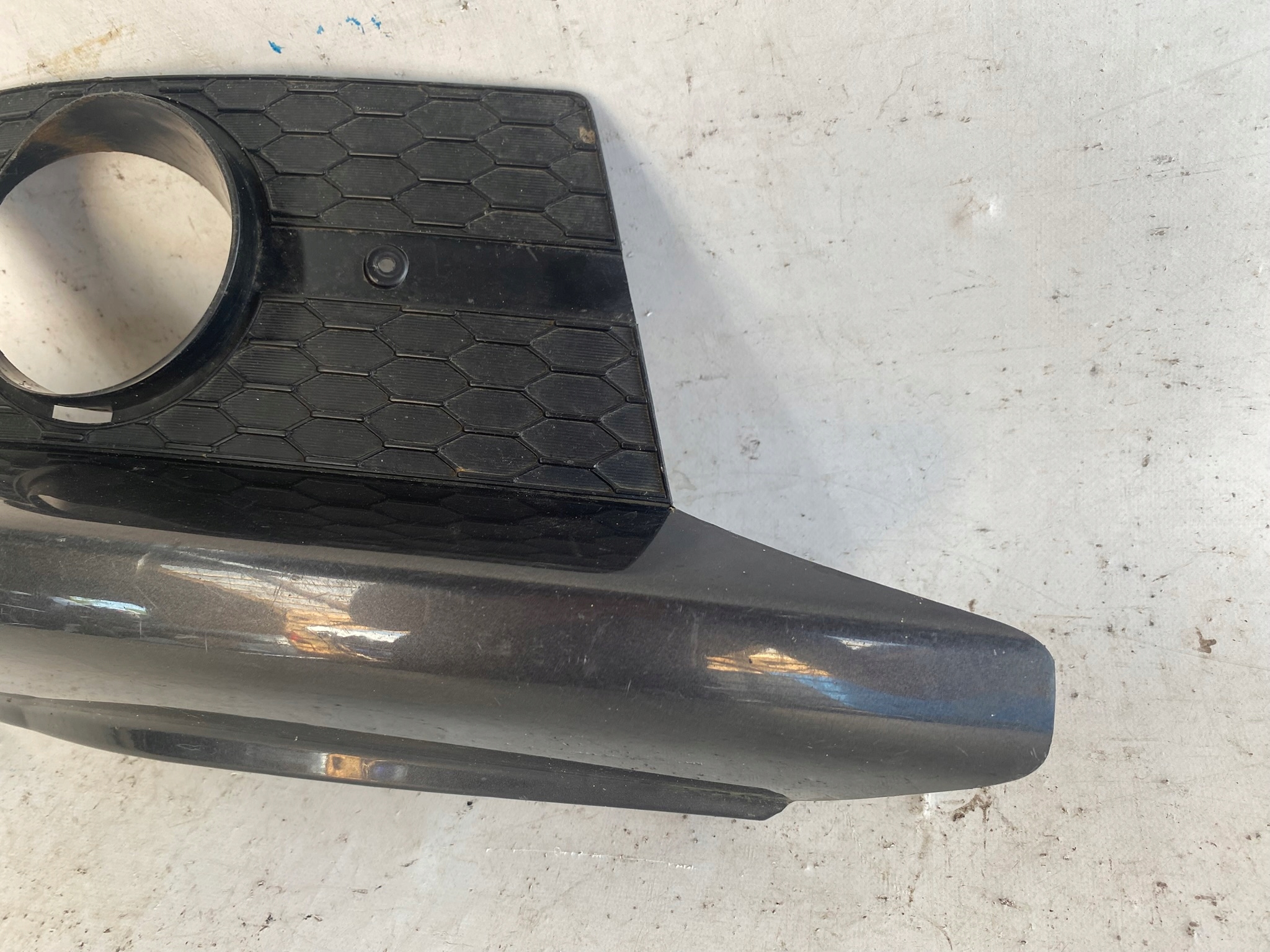 SUZUKI SWIFT MK6 06-10 SPORT grid bumper right front 71771-57K1