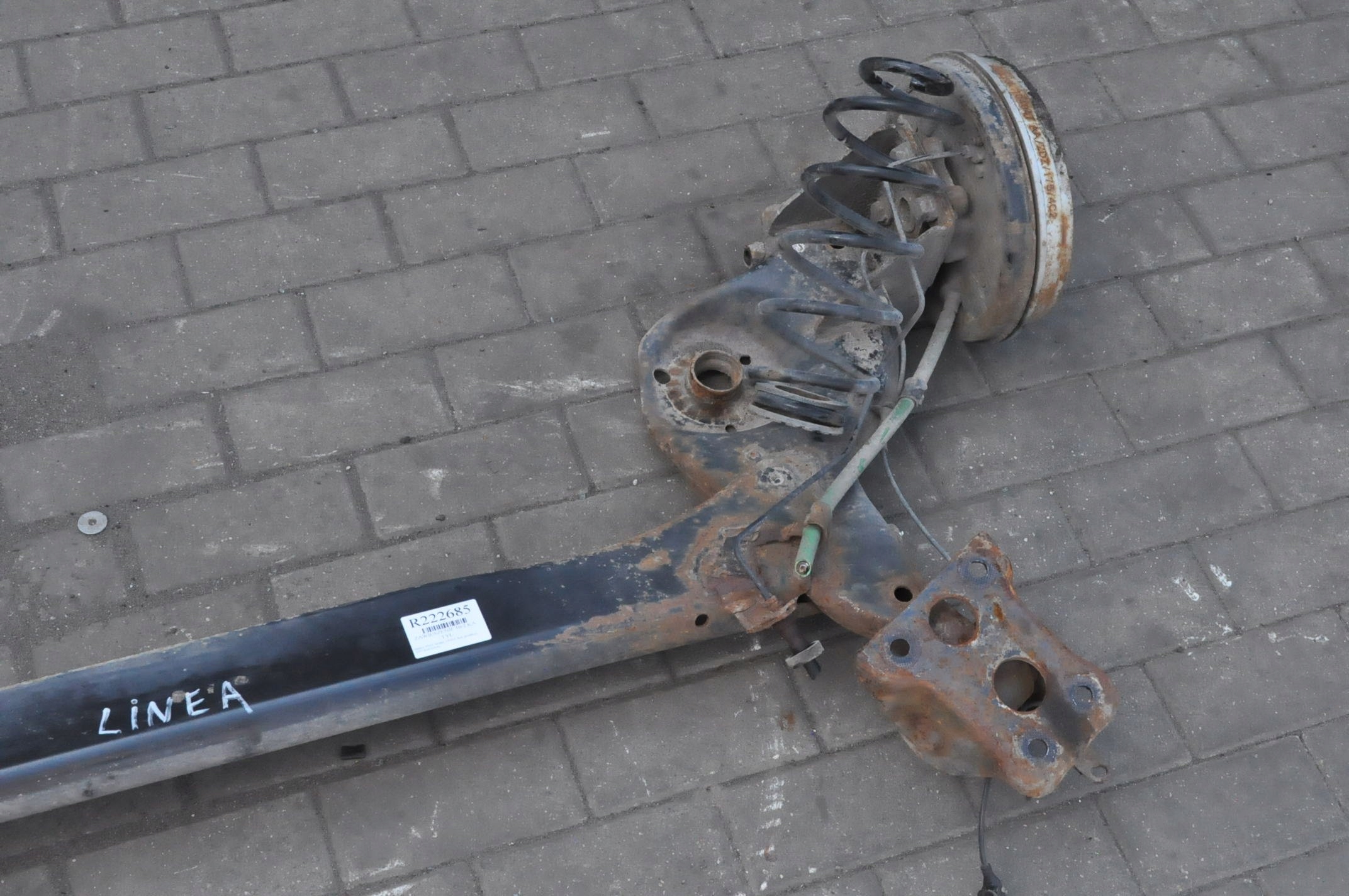 FIAT LINEA ZAWIESZENIE BELKA TYŁ Typ samochodu Samochody osobowe