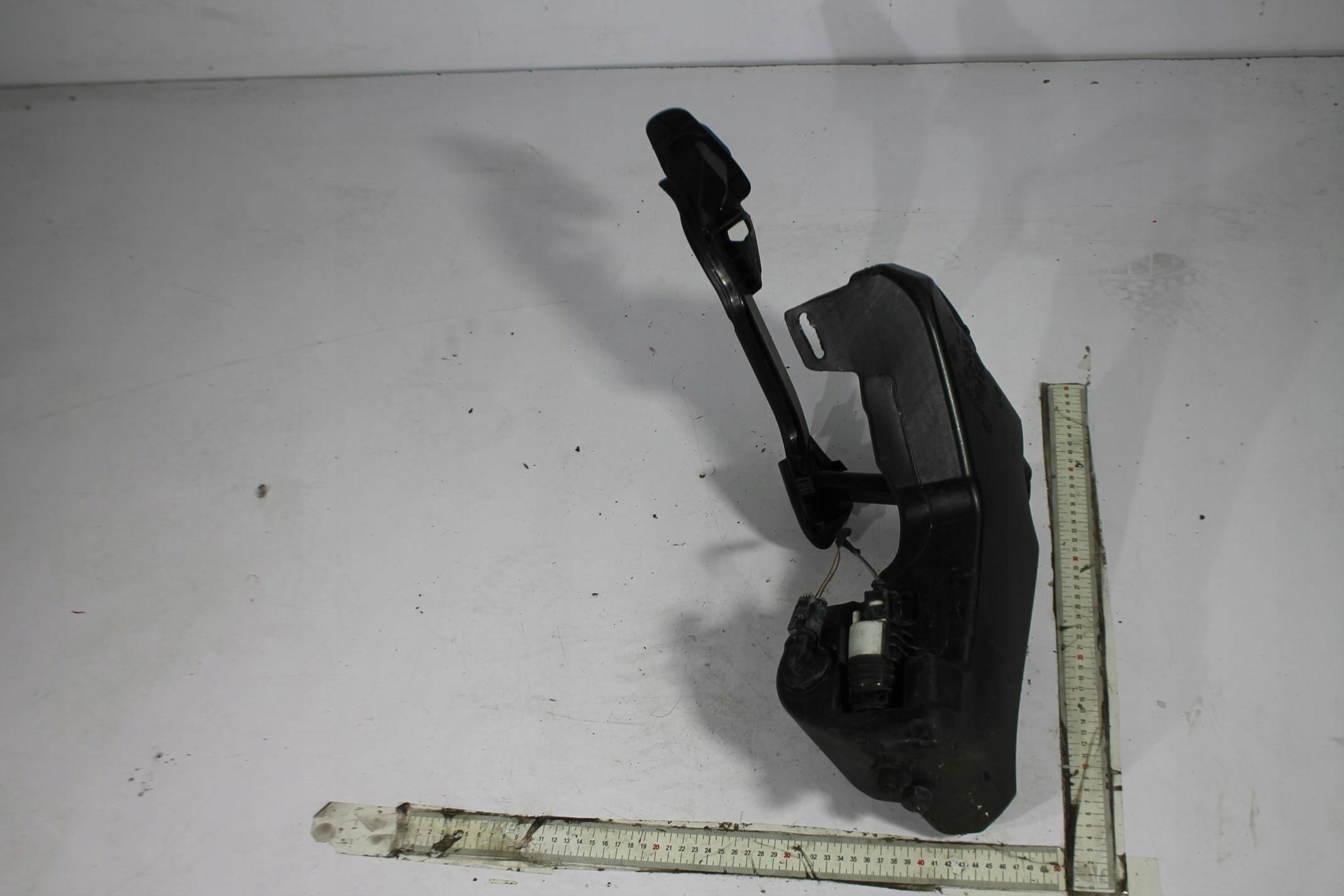 washer fluid tank A2058600860 E-KLASA W213