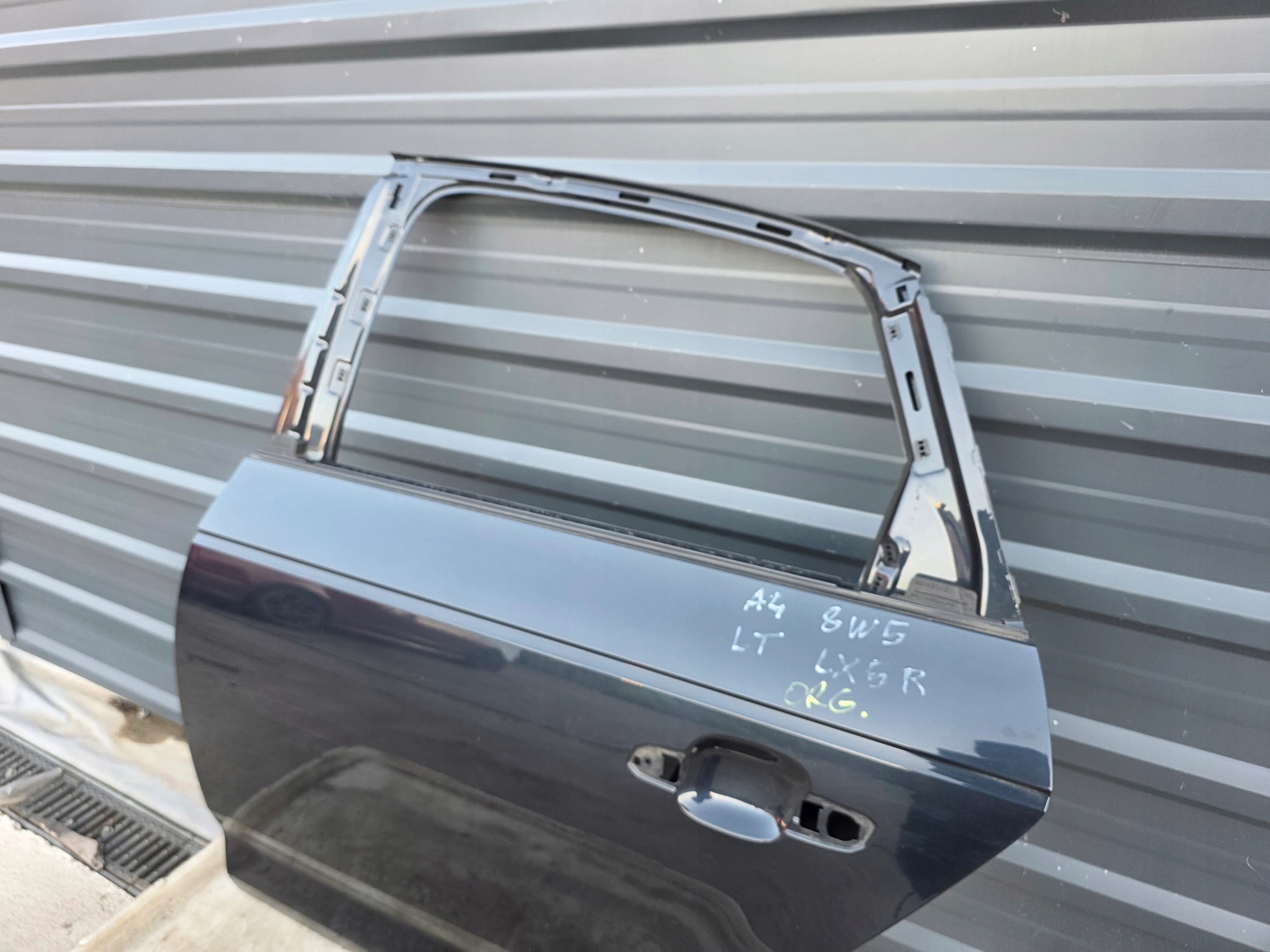 Tür links heck AUDI A4 B9 LX5R Sedan 2016-2019 Original !!!