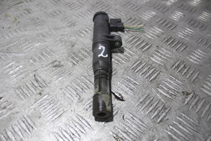 CEWKA ZAPŁONOWA RENAULT MEGANE II 2.0 16V