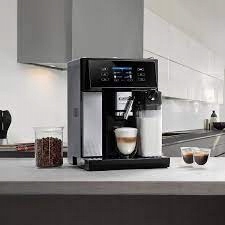 Ekspres ciśnieniowy De'Longhi Esam 460.75.MB