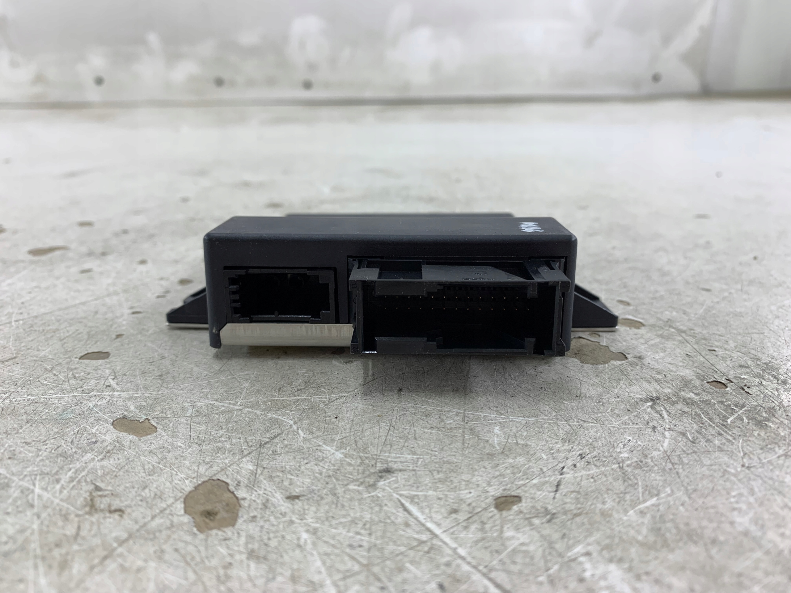 AUDI A6 C6 Bedienteil modul GATEAWAY 4F0907468D