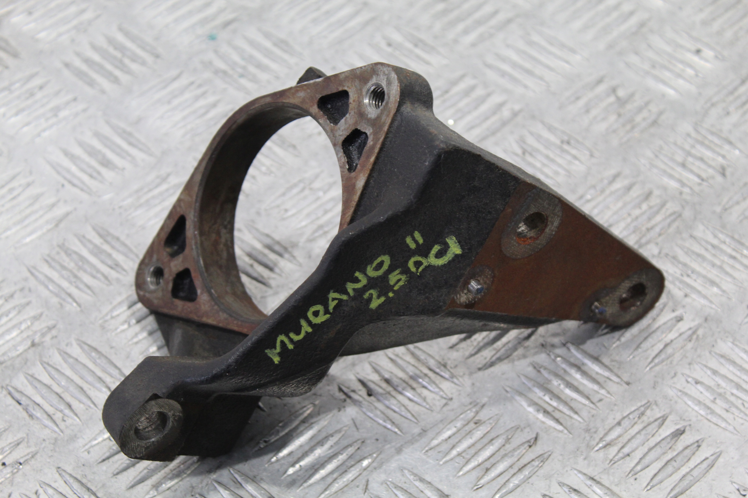 SUPPORT SUPPORT DEMI AXE NISSAN MURANO Z51 LIFT