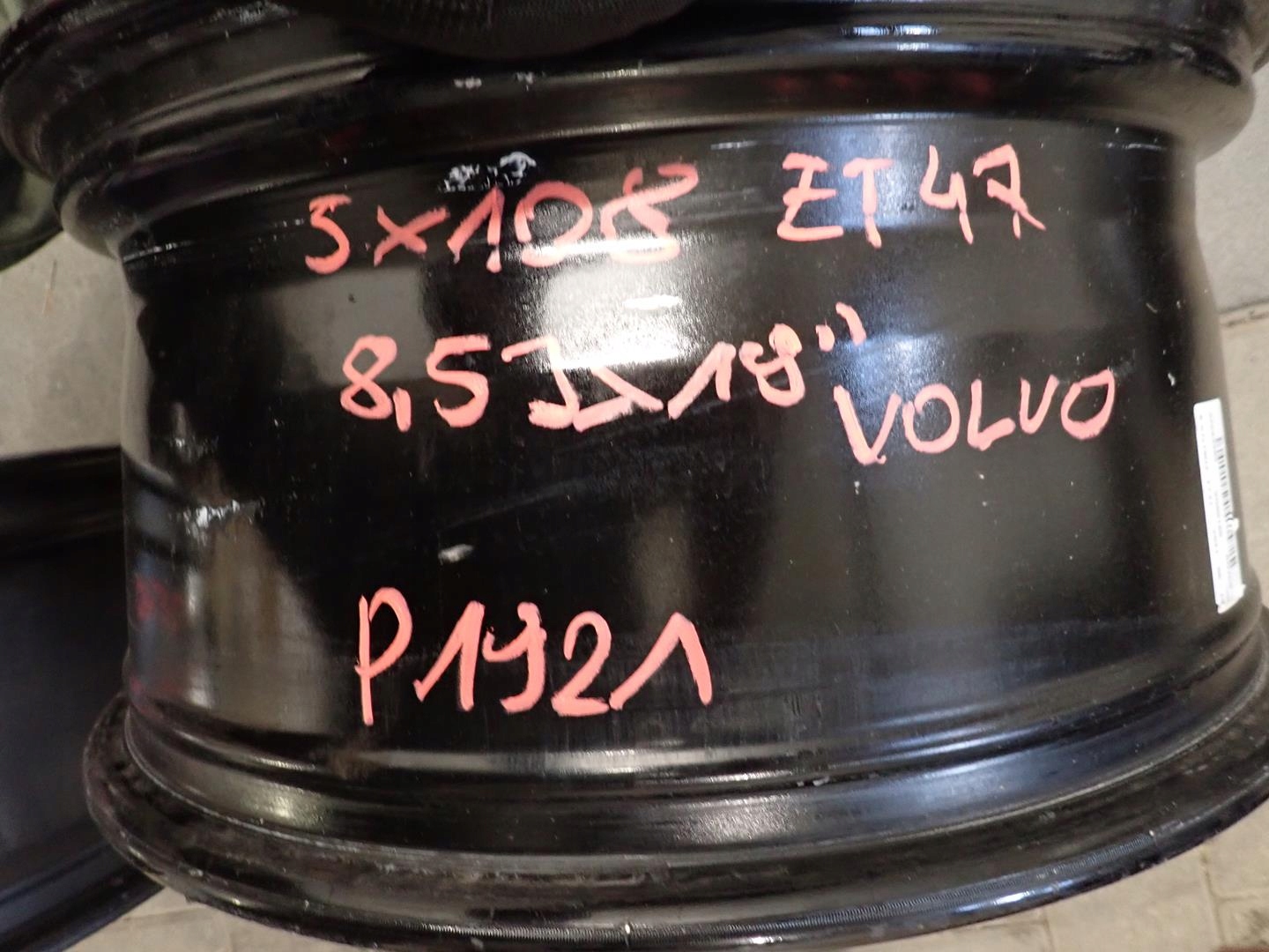 disk disk VOLVO 5x108 ET47 8,5J 19" 32243393