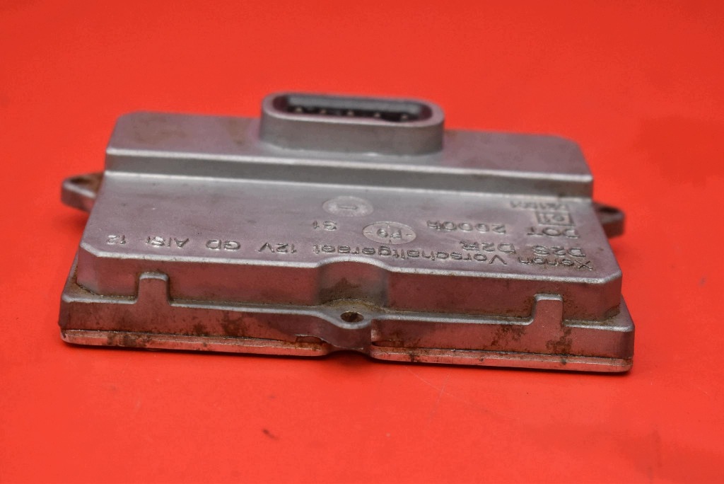 control unit XENON KSENON left 5DV008290-00 BMW E65 01-05