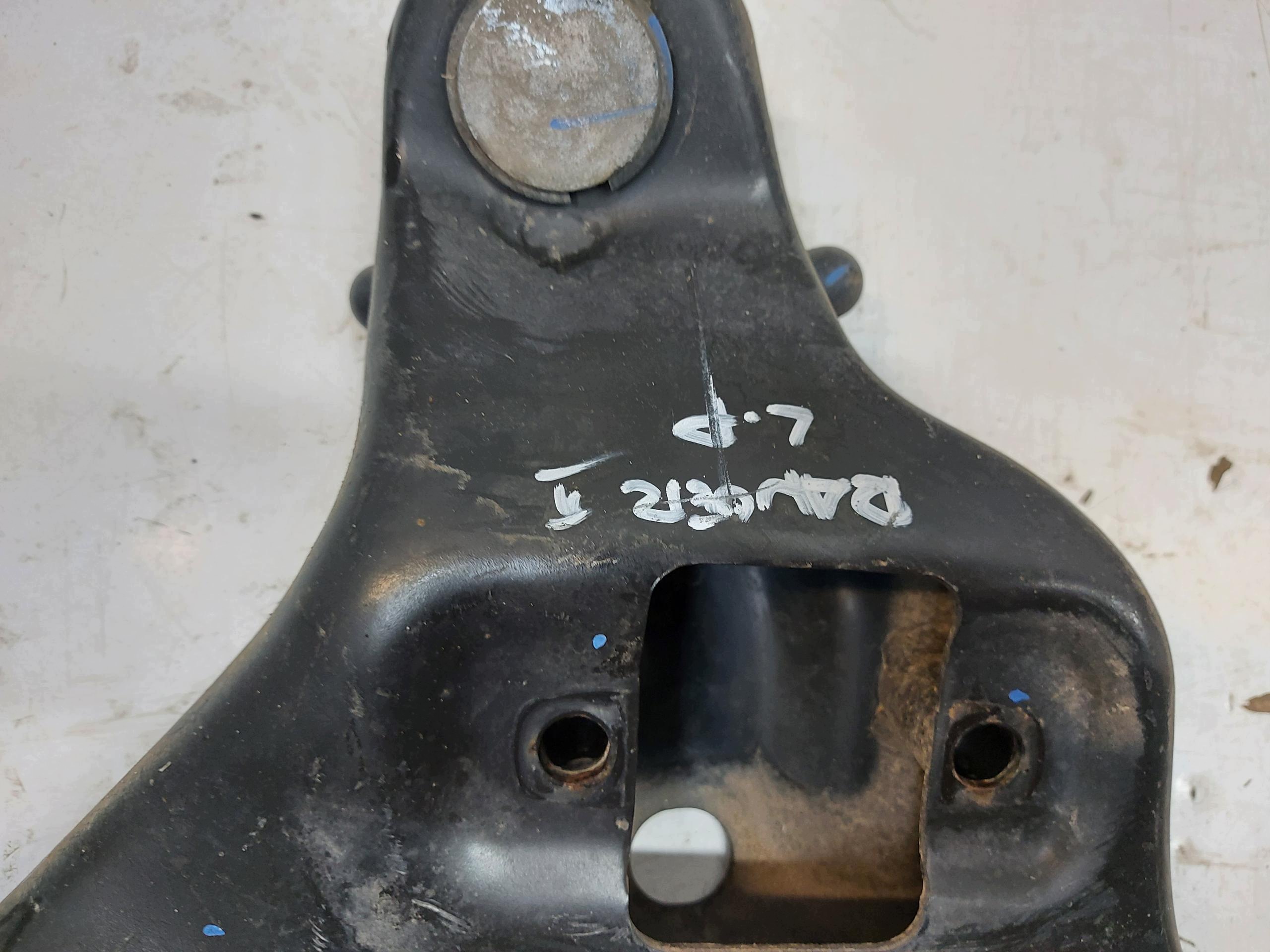 Ford Ranger VI 6 2024r. 3.0 TDCI arm left front MB3C-3079-G3C