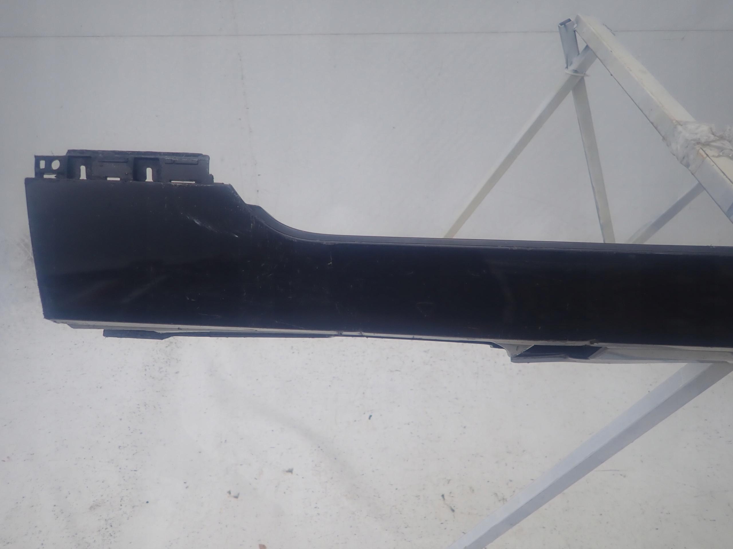 VW PASSAT B8 14- threshold right moulding threshold right